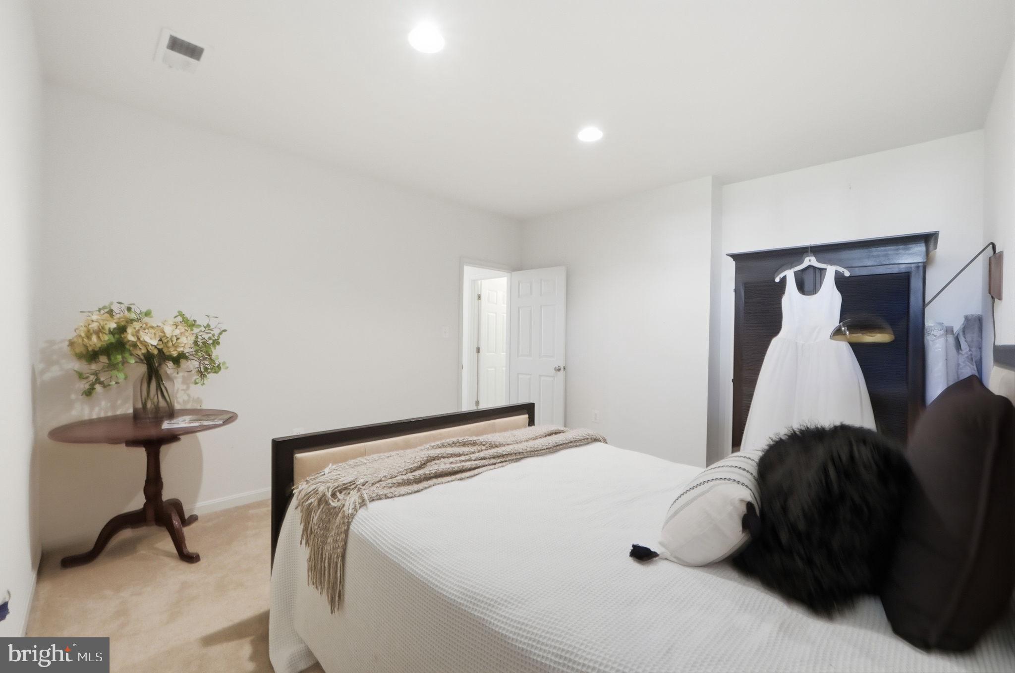 22320 LOST BRANCH CIRCLE