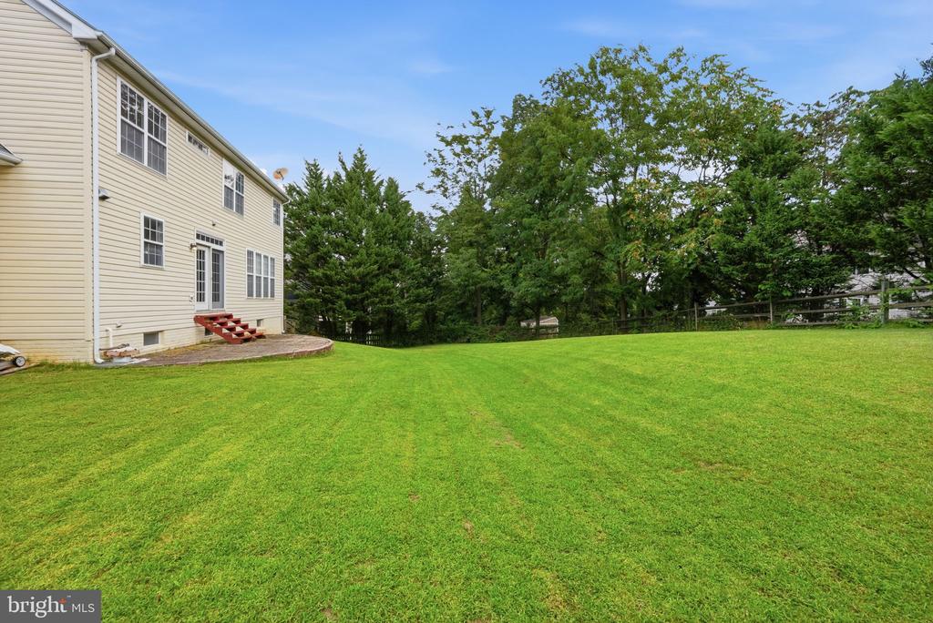 21392 GLEBE VIEW DRIVE