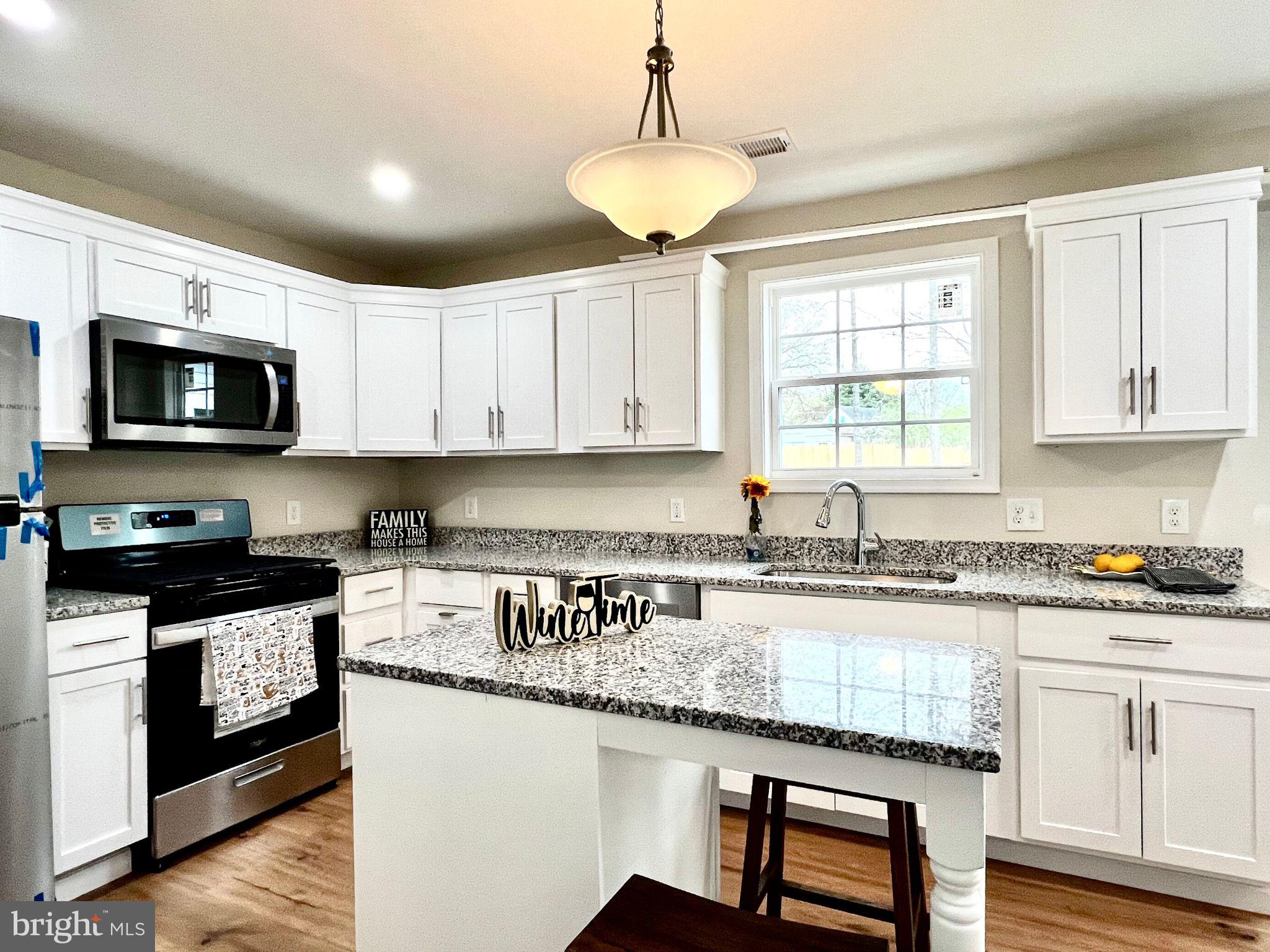 129 Courtney Dr