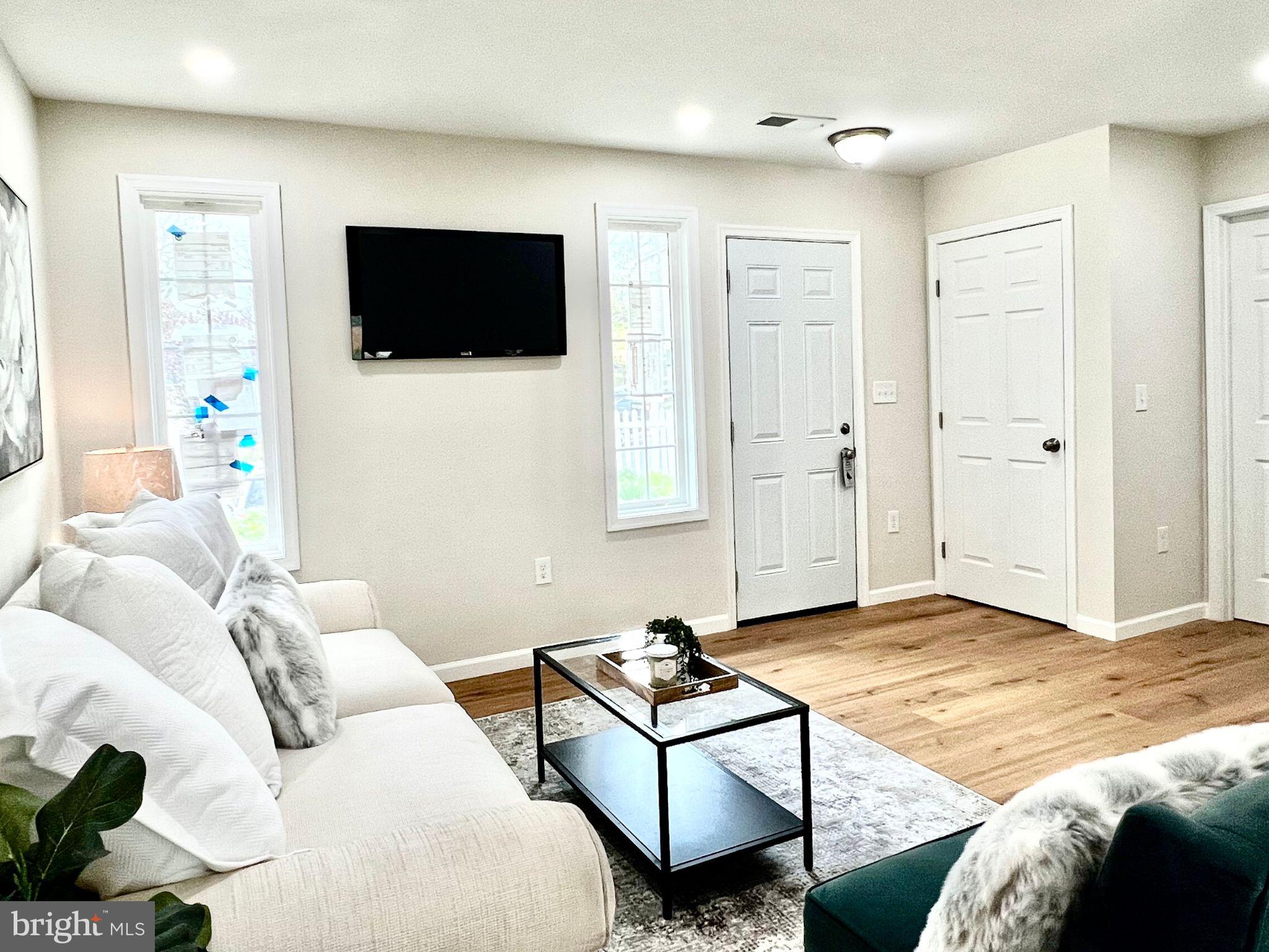 129 Courtney Dr