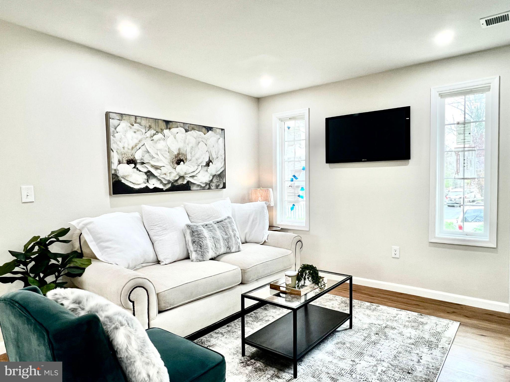 129 Courtney Dr