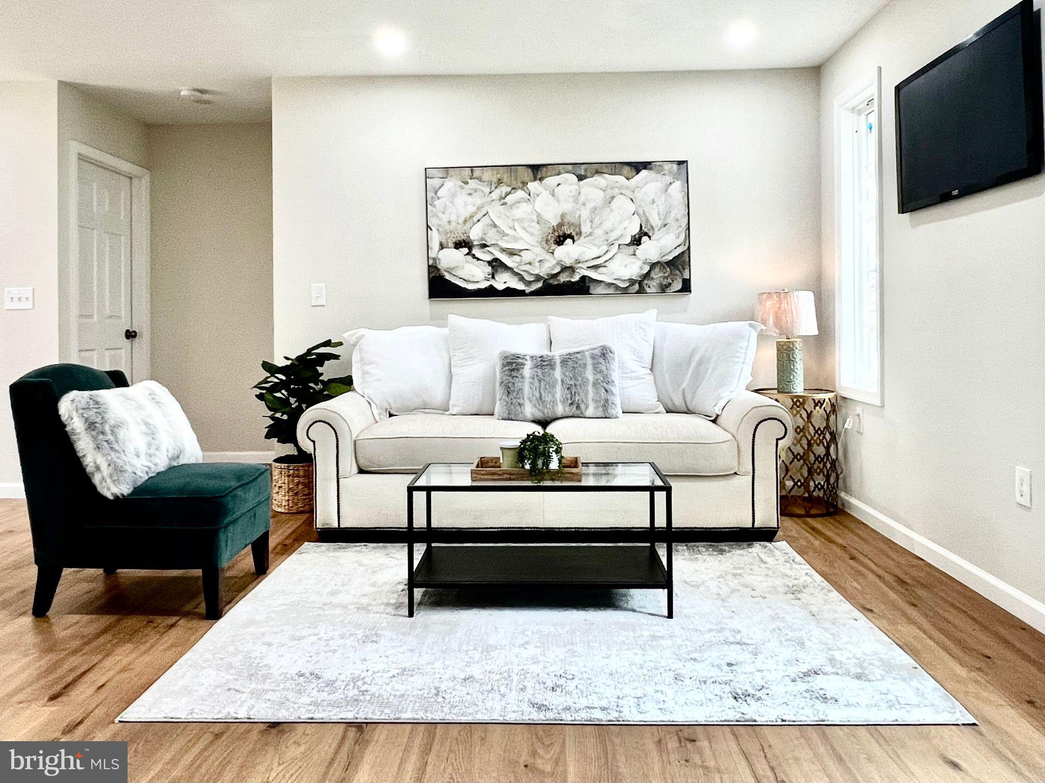 129 Courtney Dr