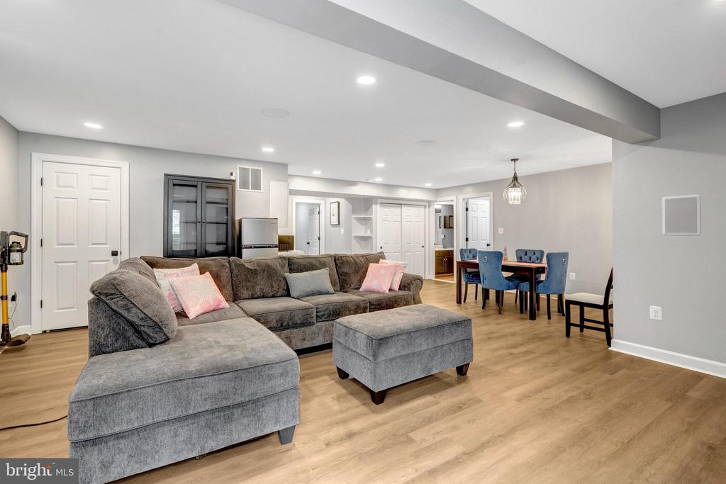 4169 AGENCY LOOP