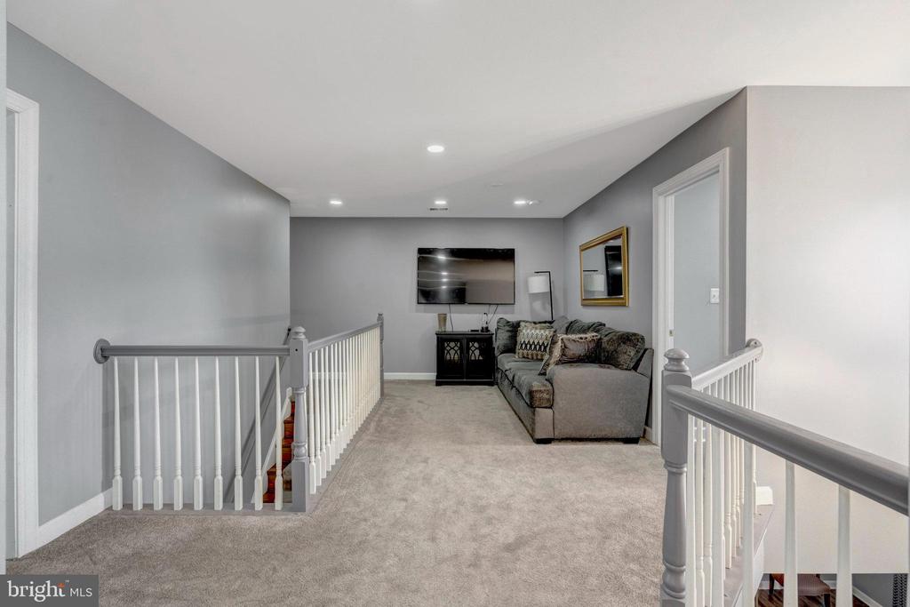 4169 AGENCY LOOP