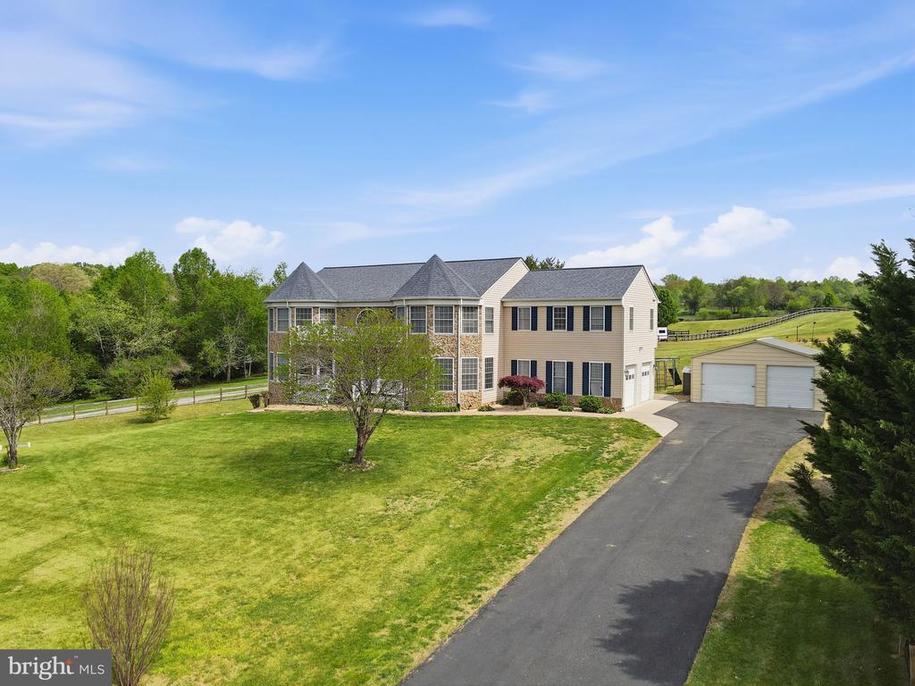 51 EQUESTRIAN DRIVE