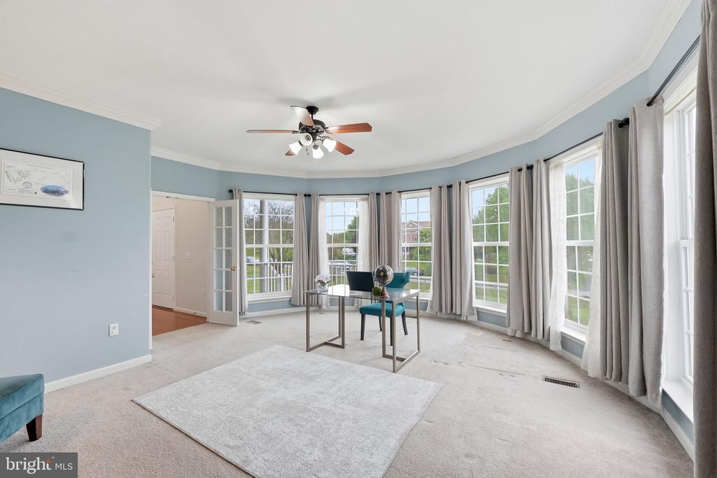 51 EQUESTRIAN DRIVE
