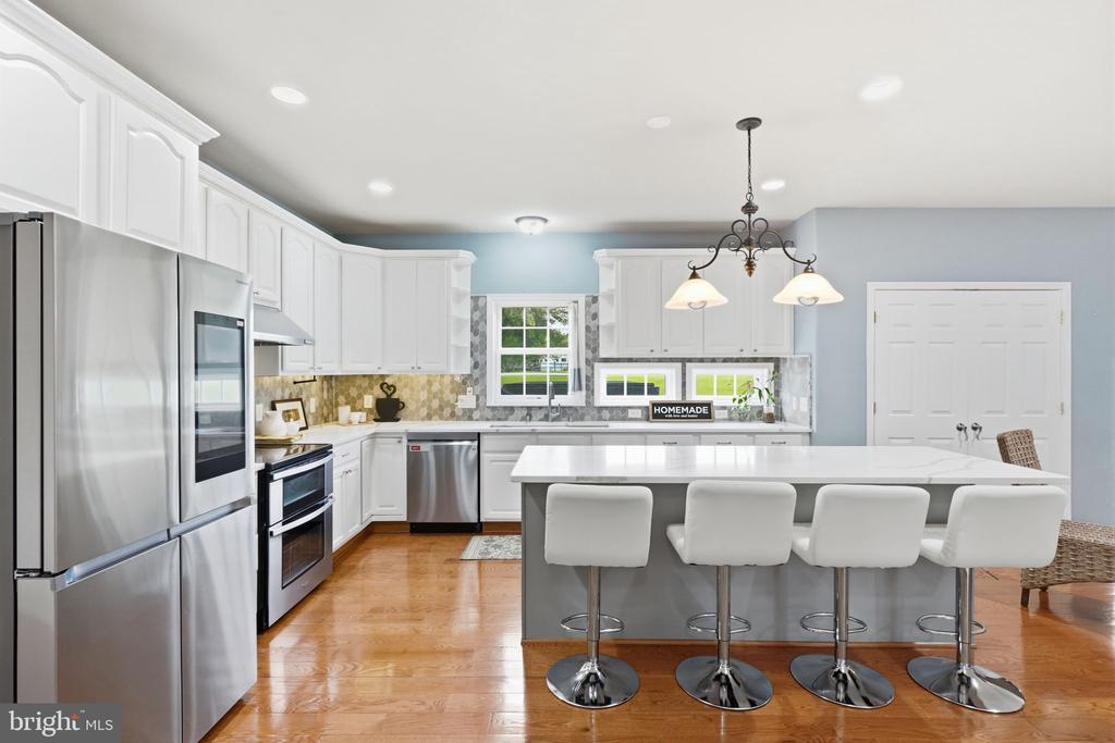 51 EQUESTRIAN DRIVE