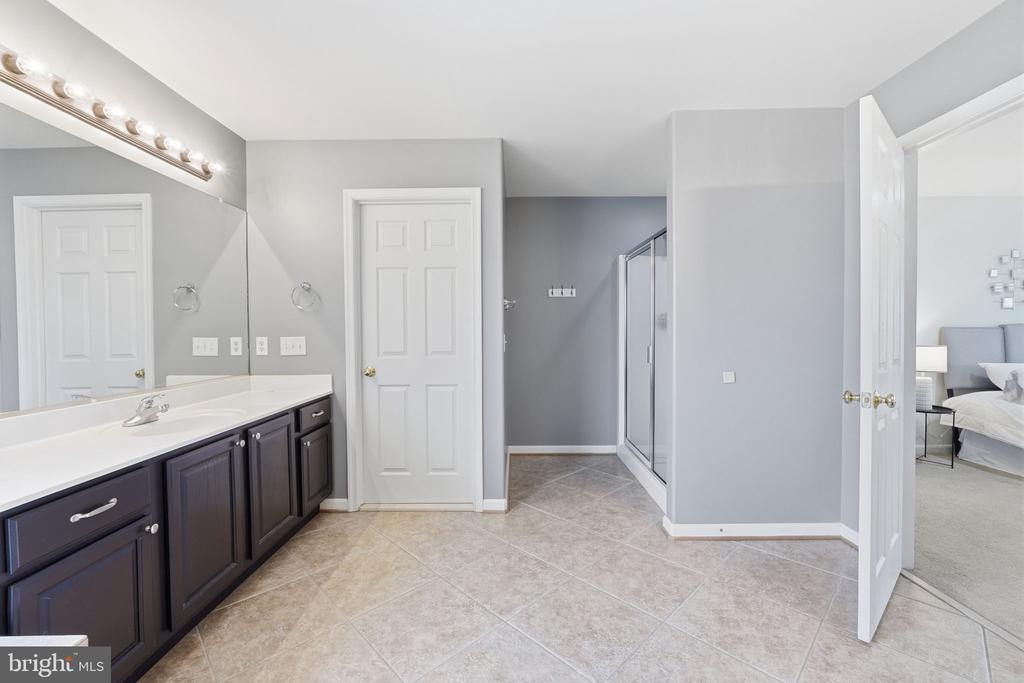51 EQUESTRIAN DRIVE