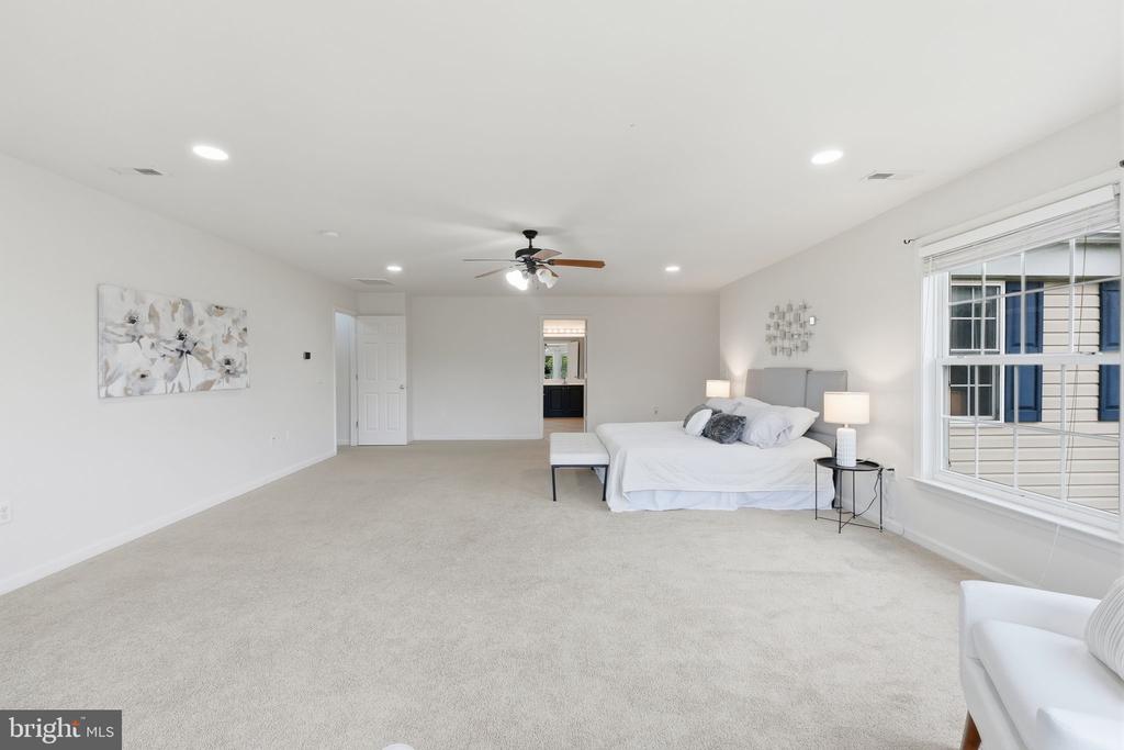 51 EQUESTRIAN DRIVE