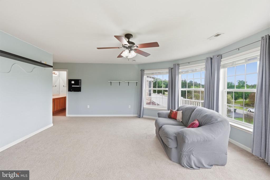51 EQUESTRIAN DRIVE
