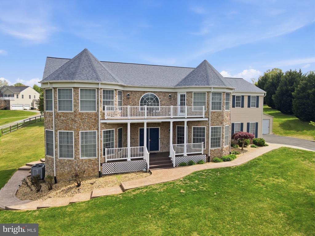 51 EQUESTRIAN DRIVE