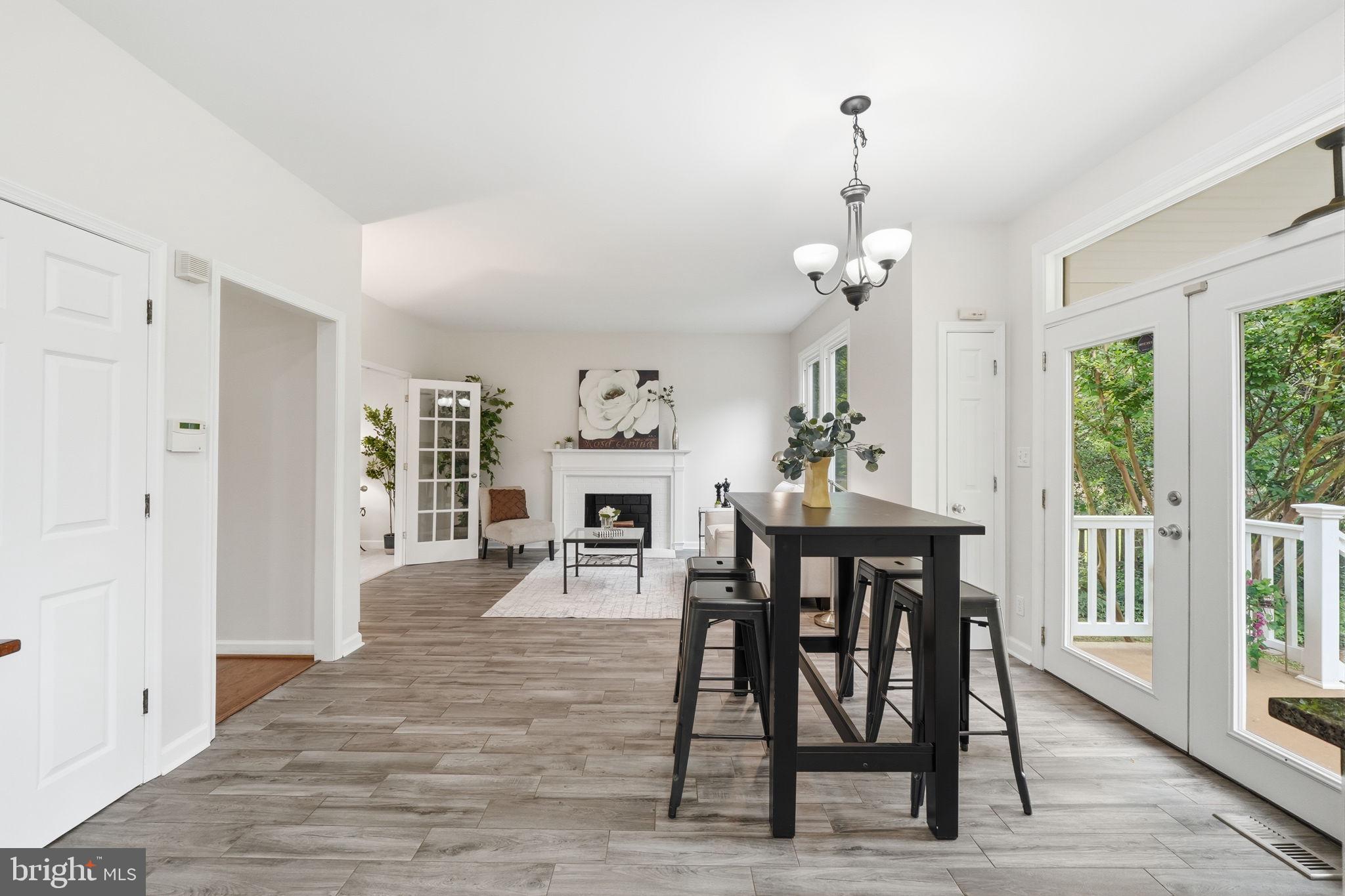 79 MELANIE HOLLOW LANE