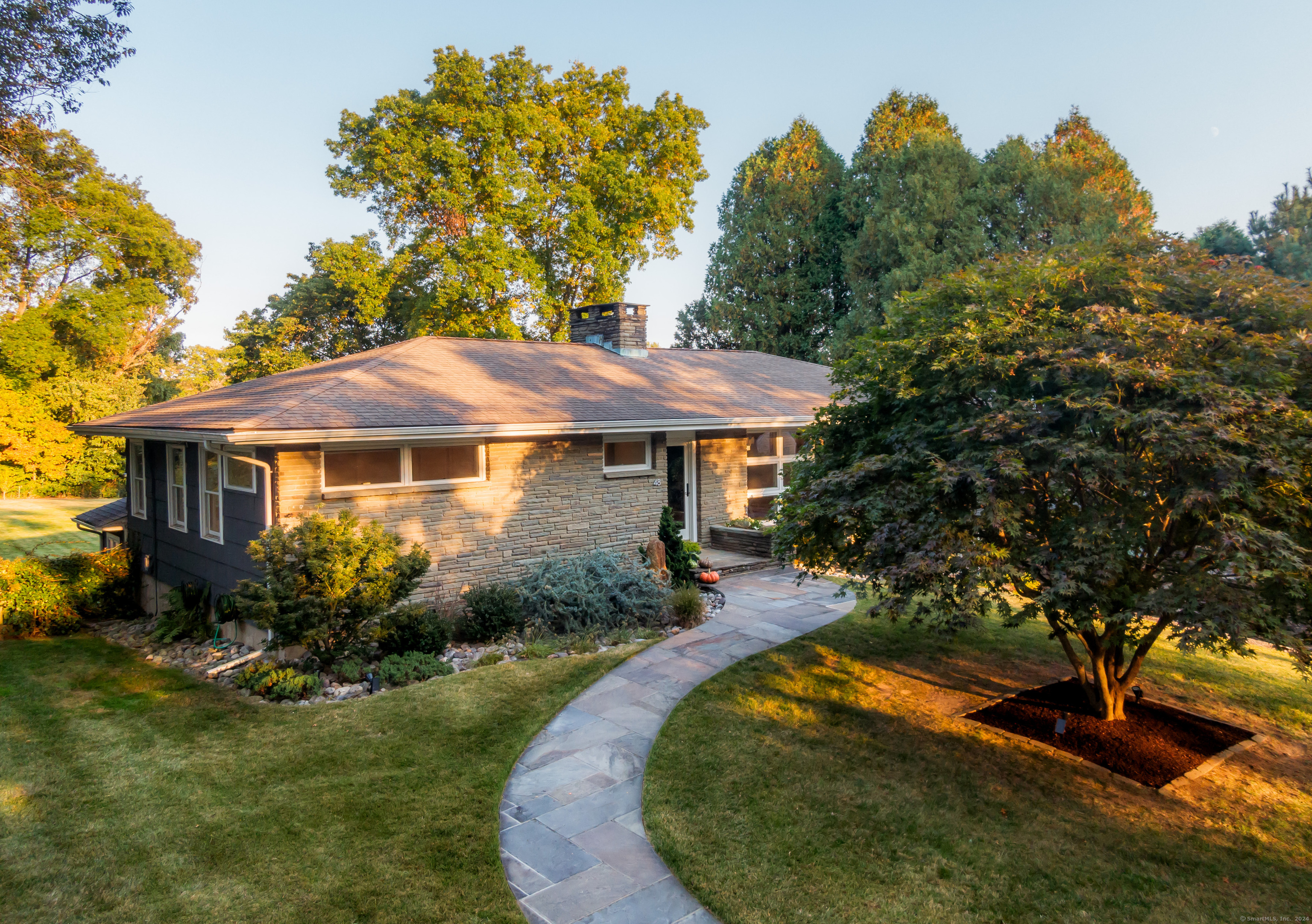 48 Lounsbury Road