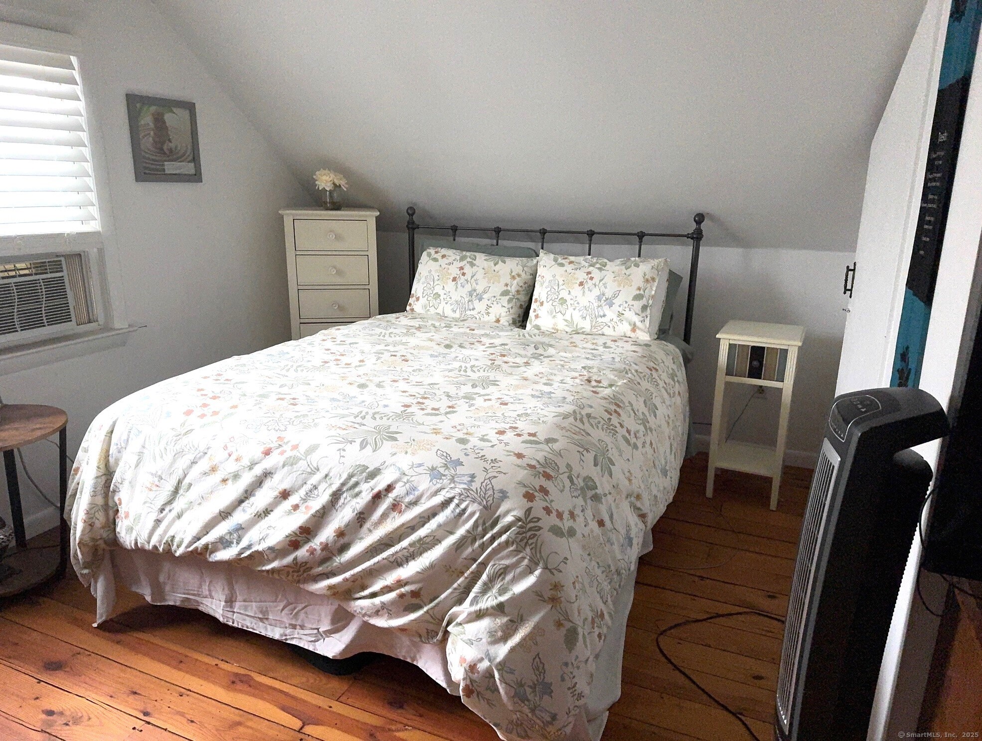 289A Halley Avenue