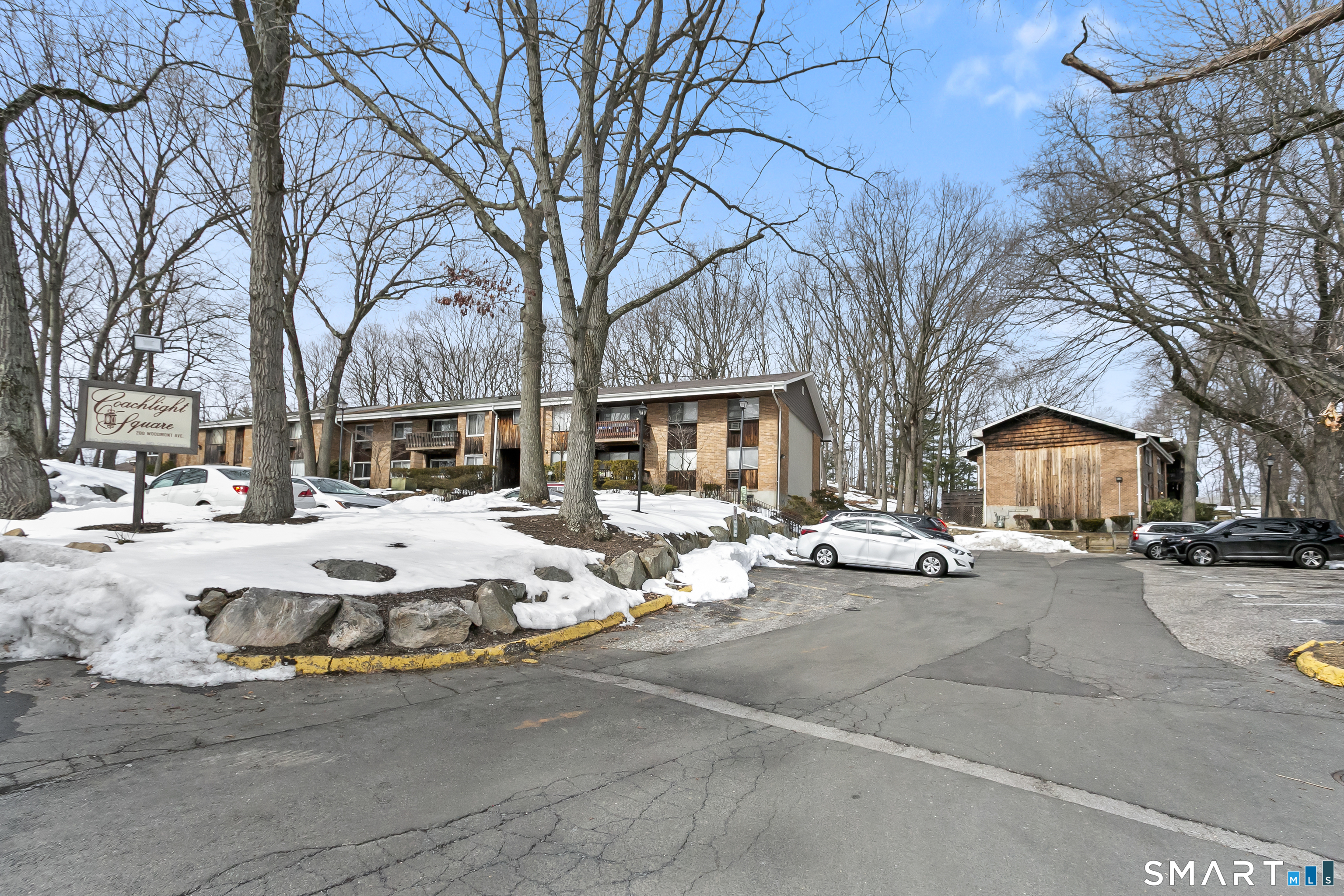 200 Woodmont Avenue 130