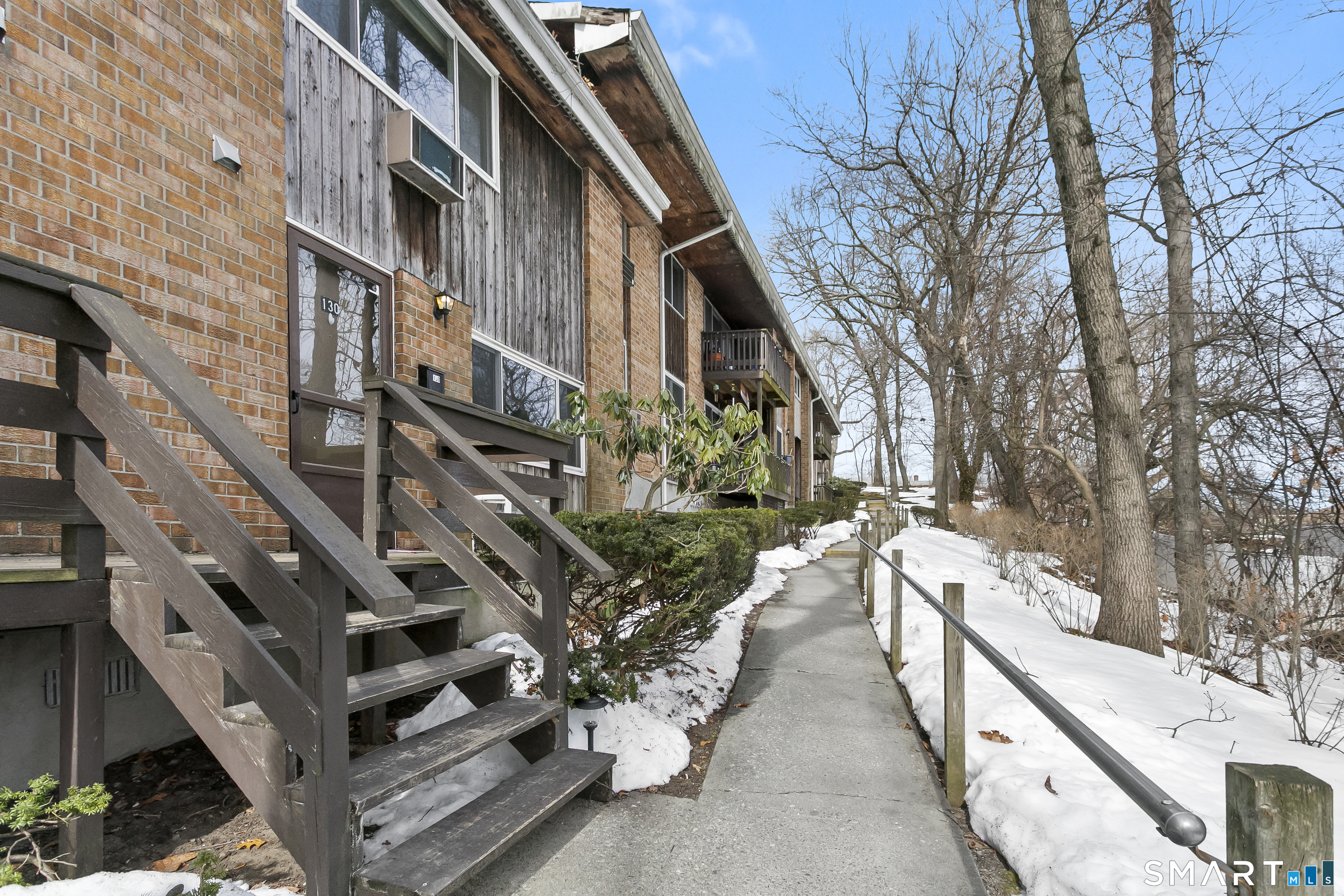 200 Woodmont Avenue 130