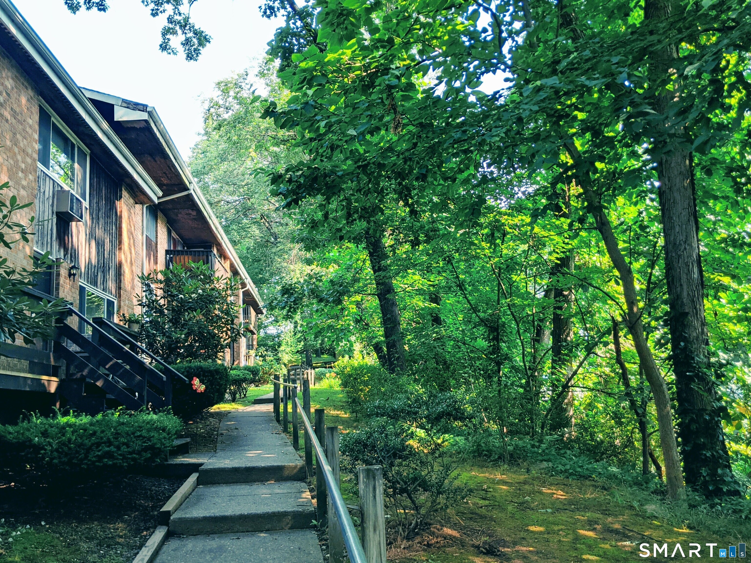 200 Woodmont Avenue 130