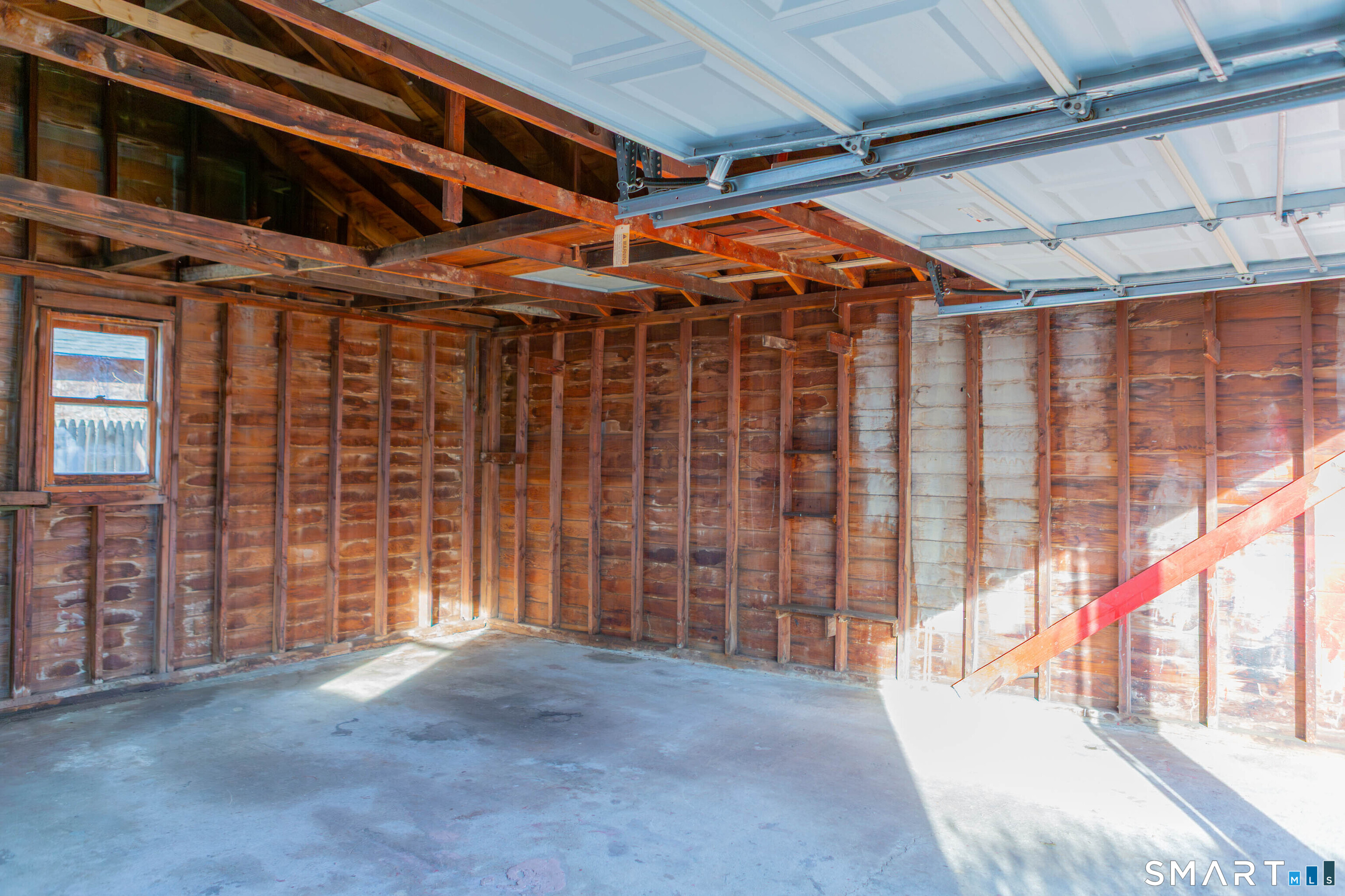 496 Burnsford Avenue