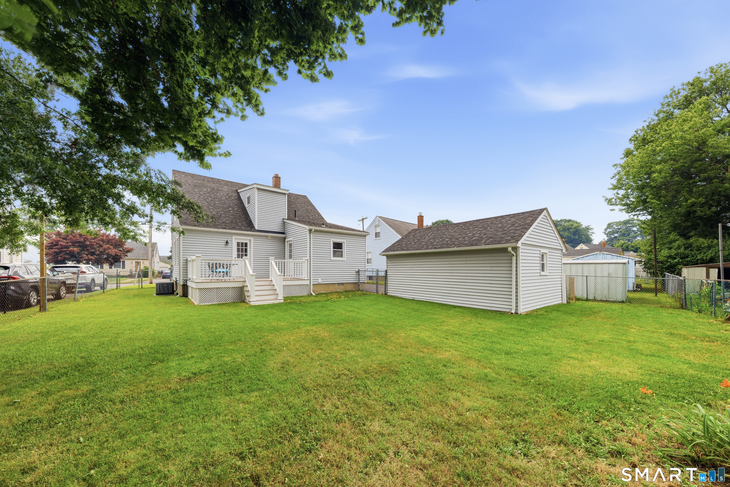 21 Bertrose Avenue