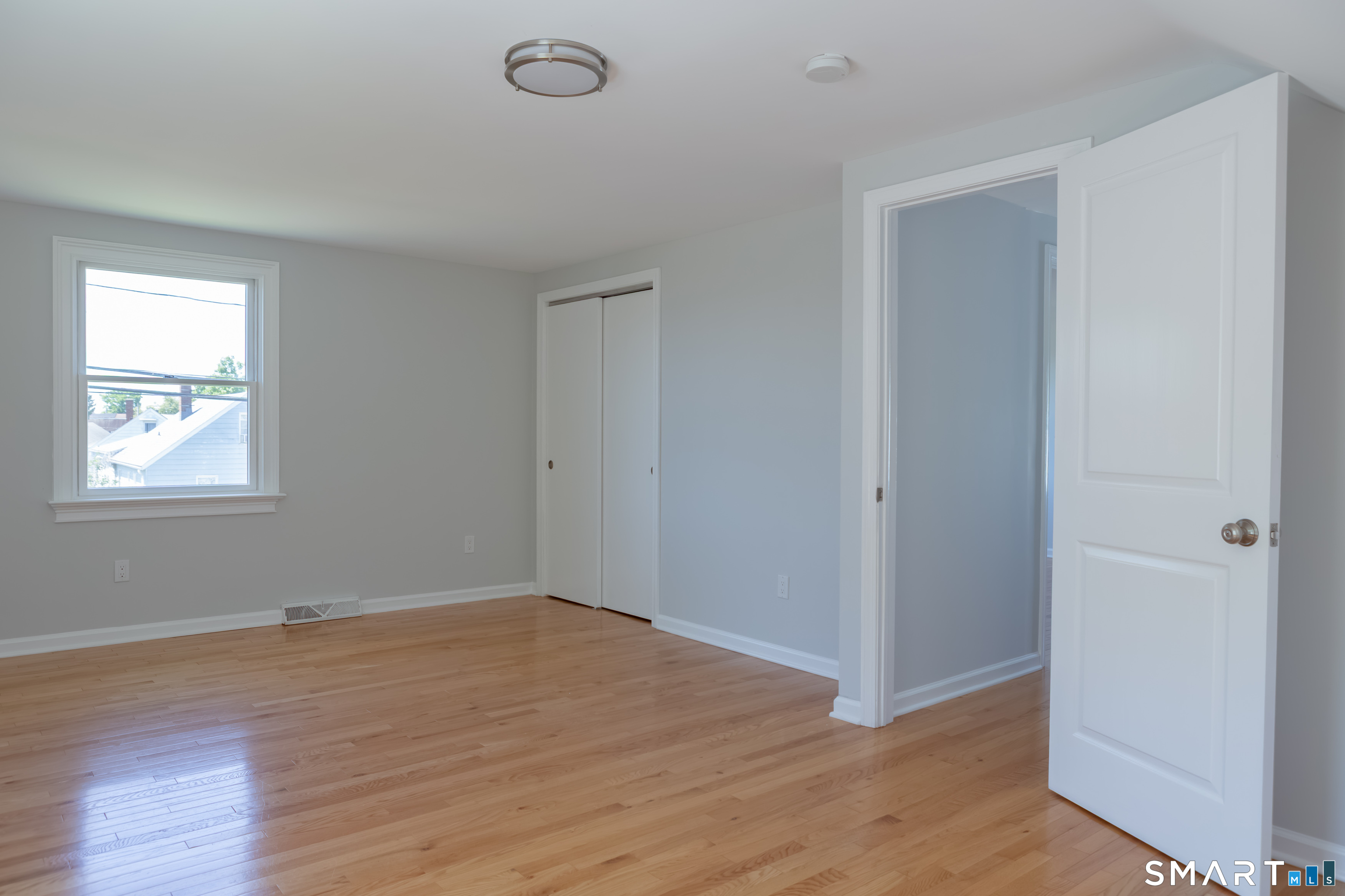 21 Bertrose Avenue