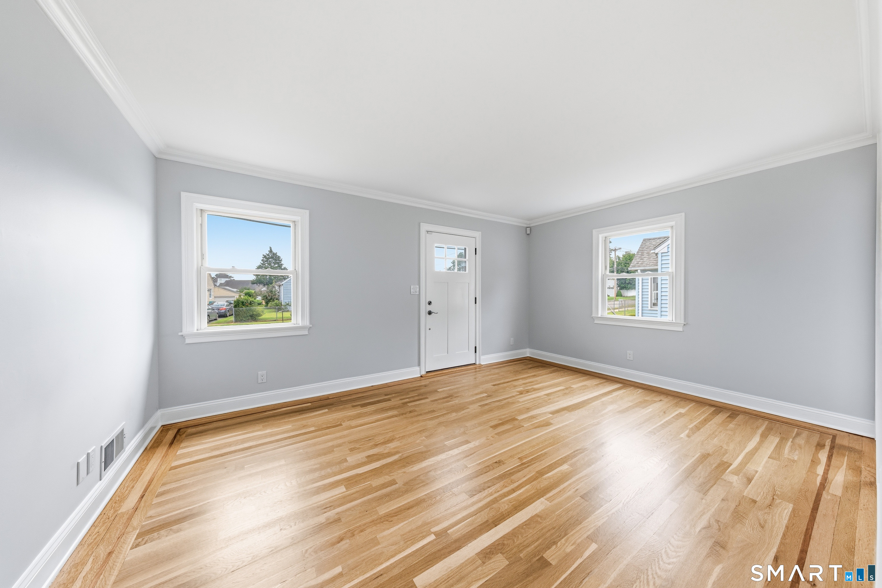 21 Bertrose Avenue