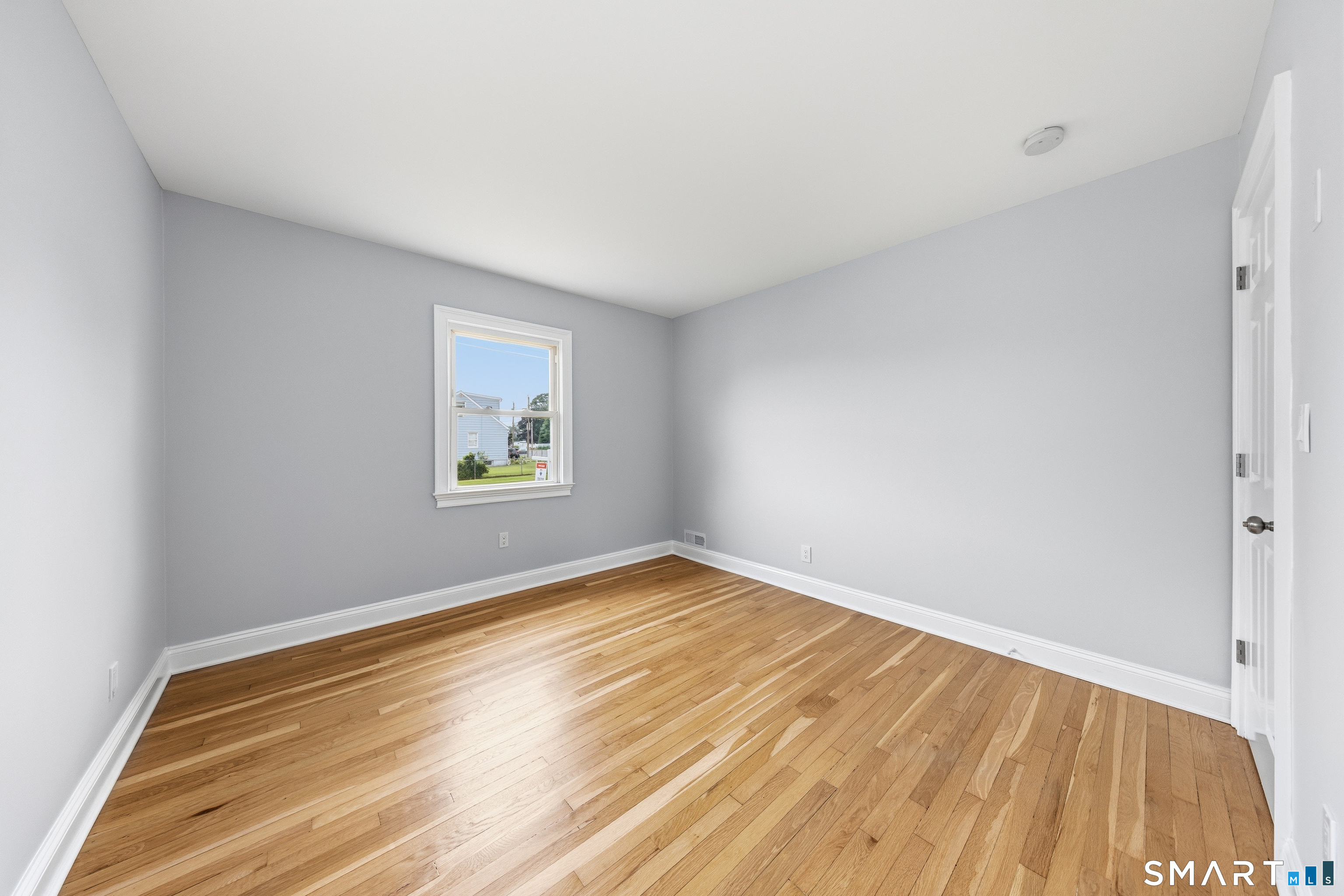 21 Bertrose Avenue