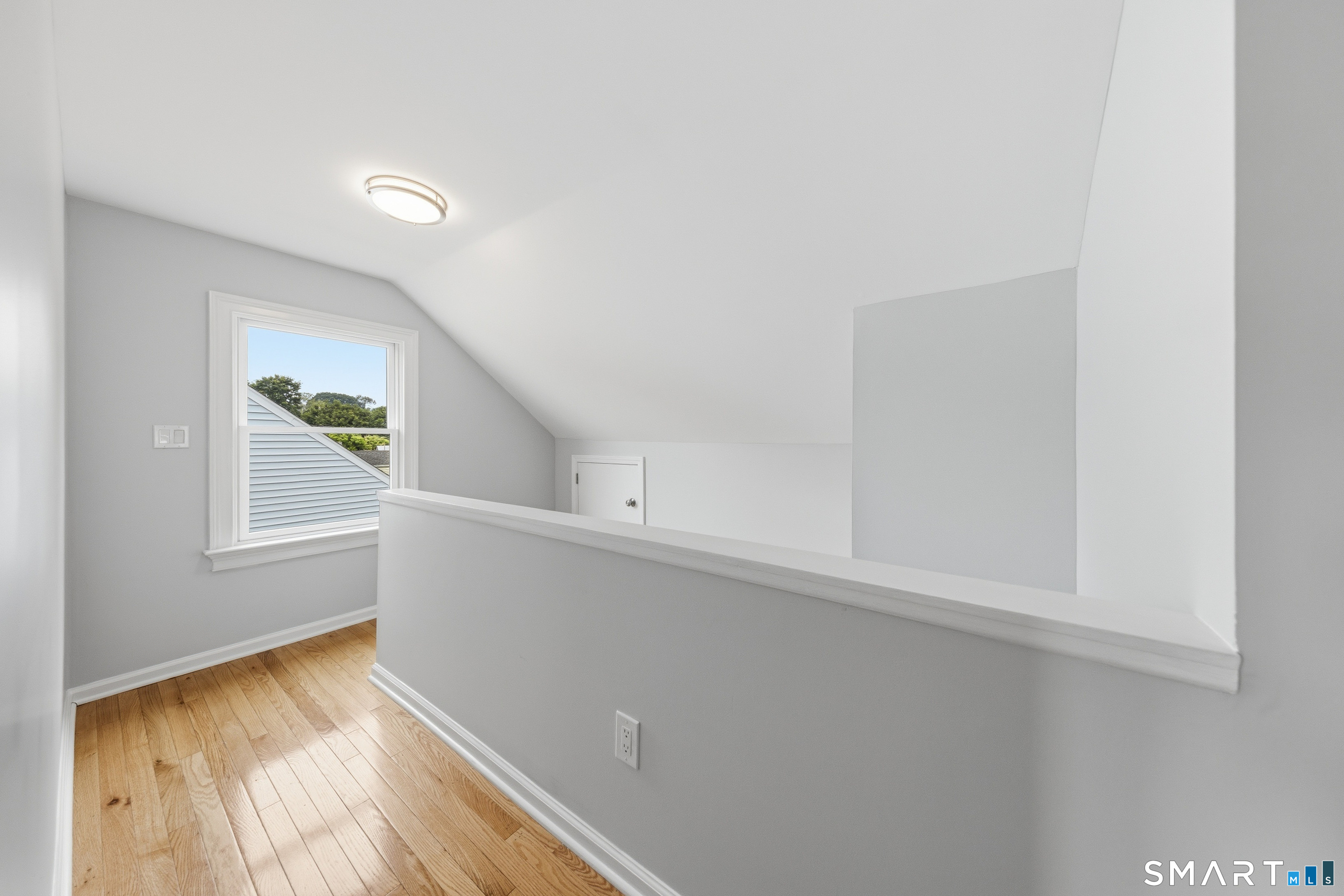 21 Bertrose Avenue
