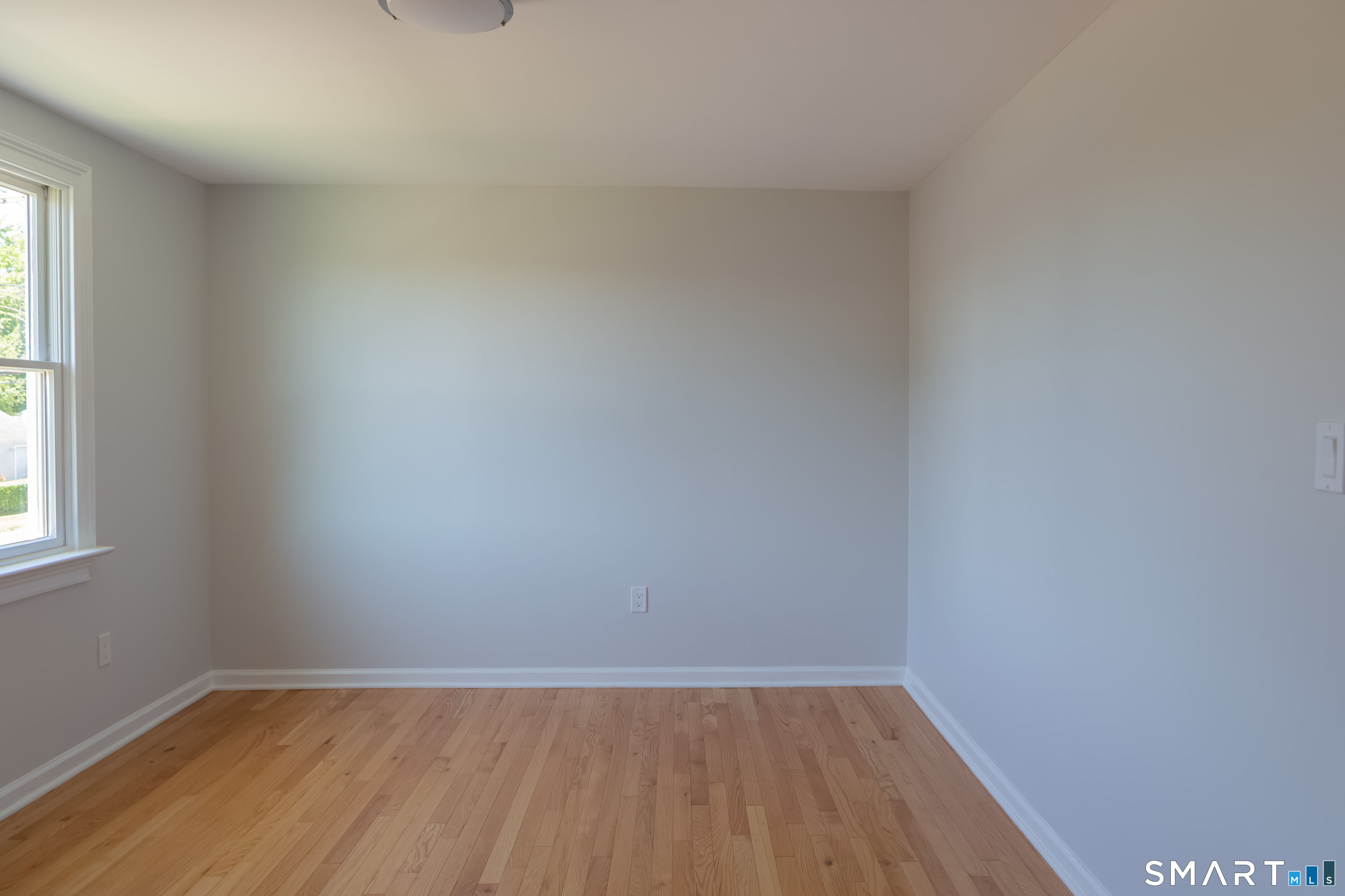 21 Bertrose Avenue
