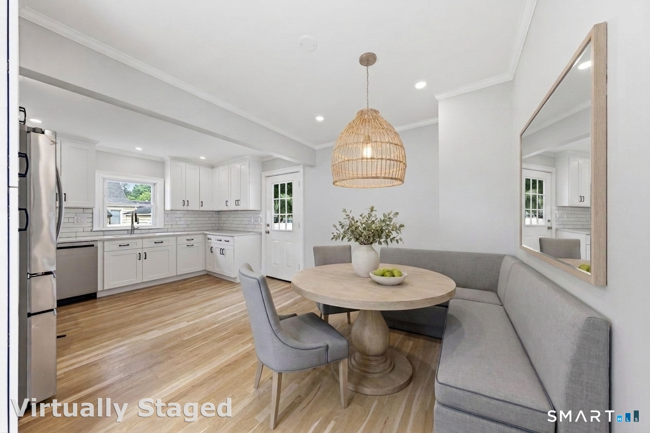 21 Bertrose Avenue