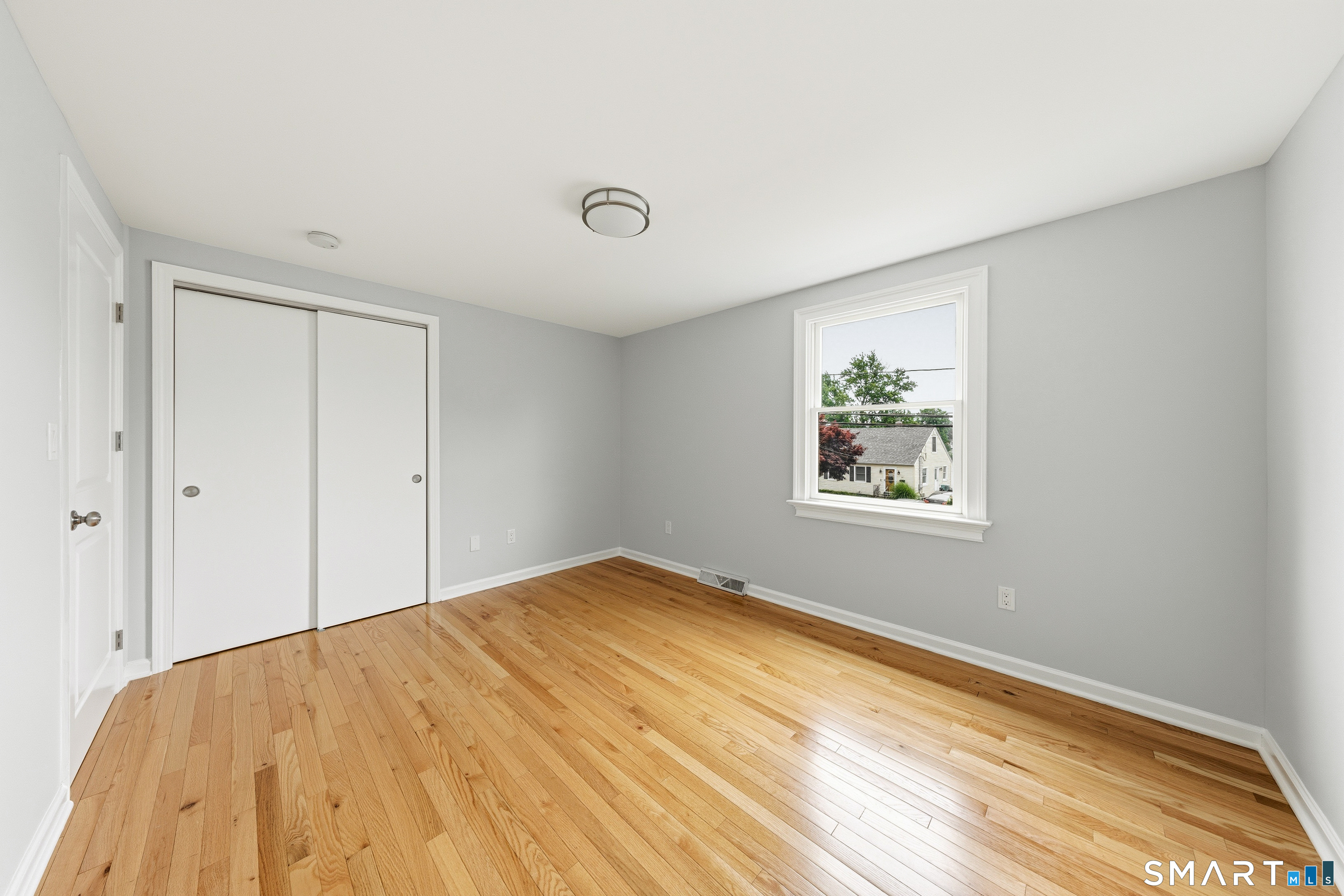 21 Bertrose Avenue