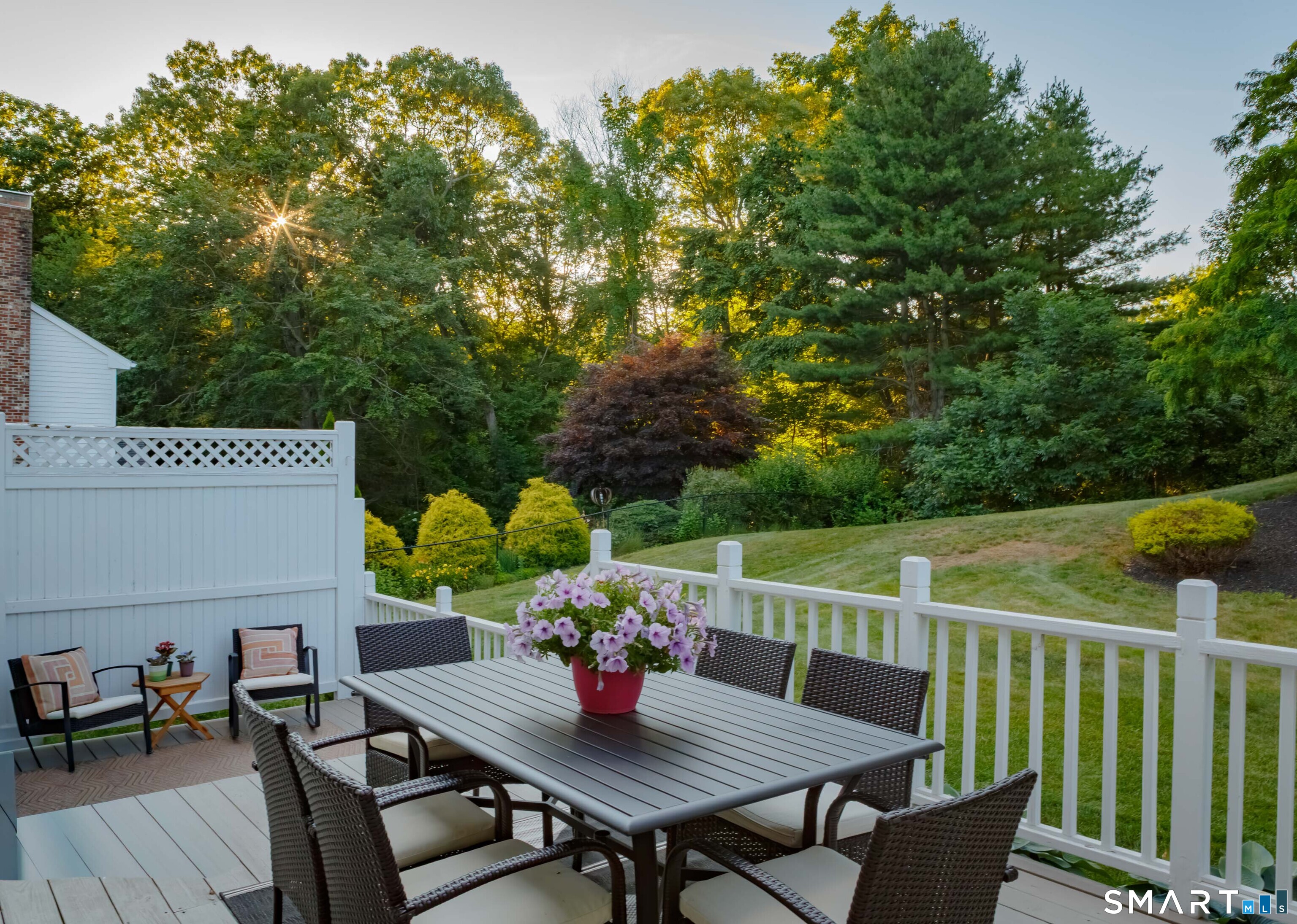 30 Crested Ridge Court