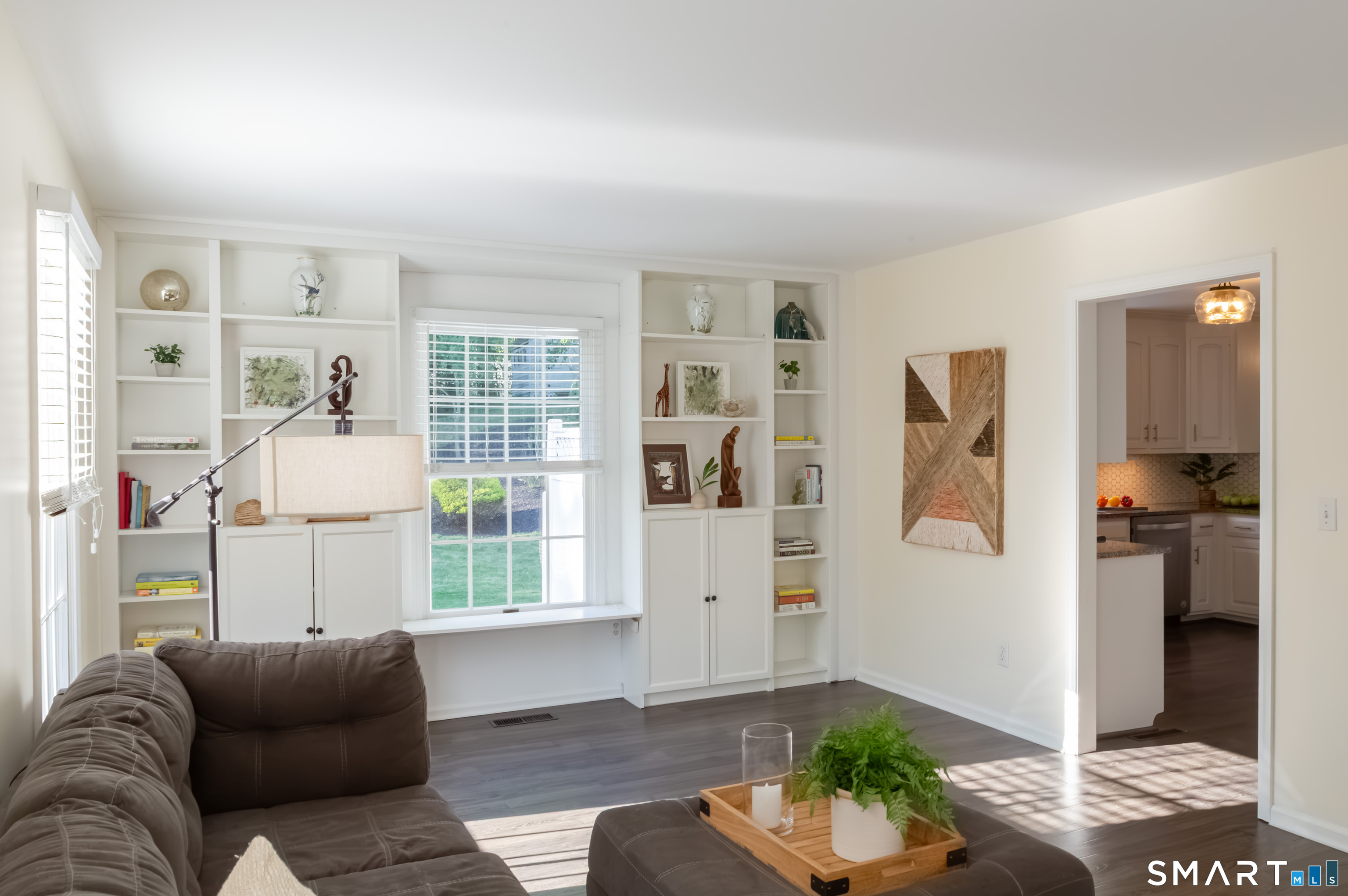 30 Crested Ridge Court