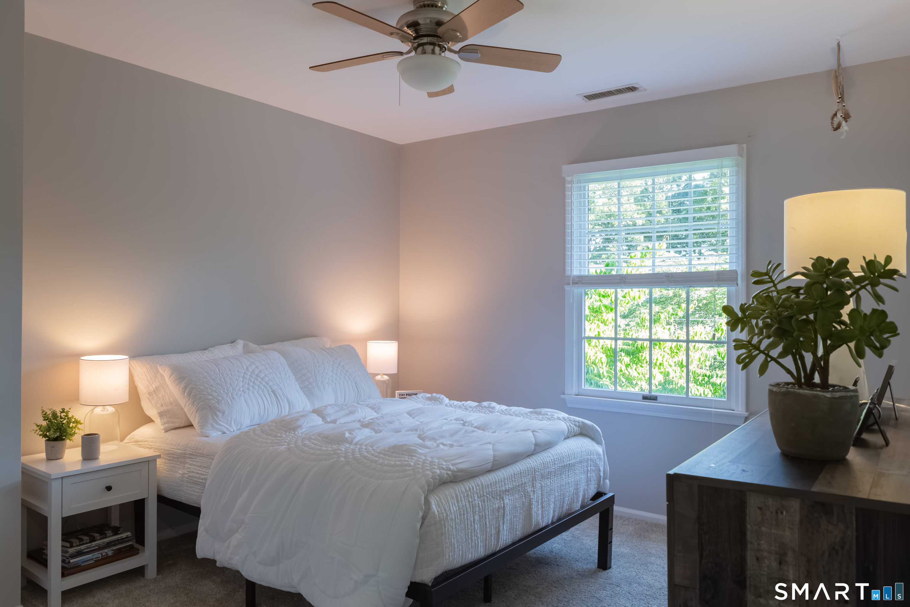 30 Crested Ridge Court
