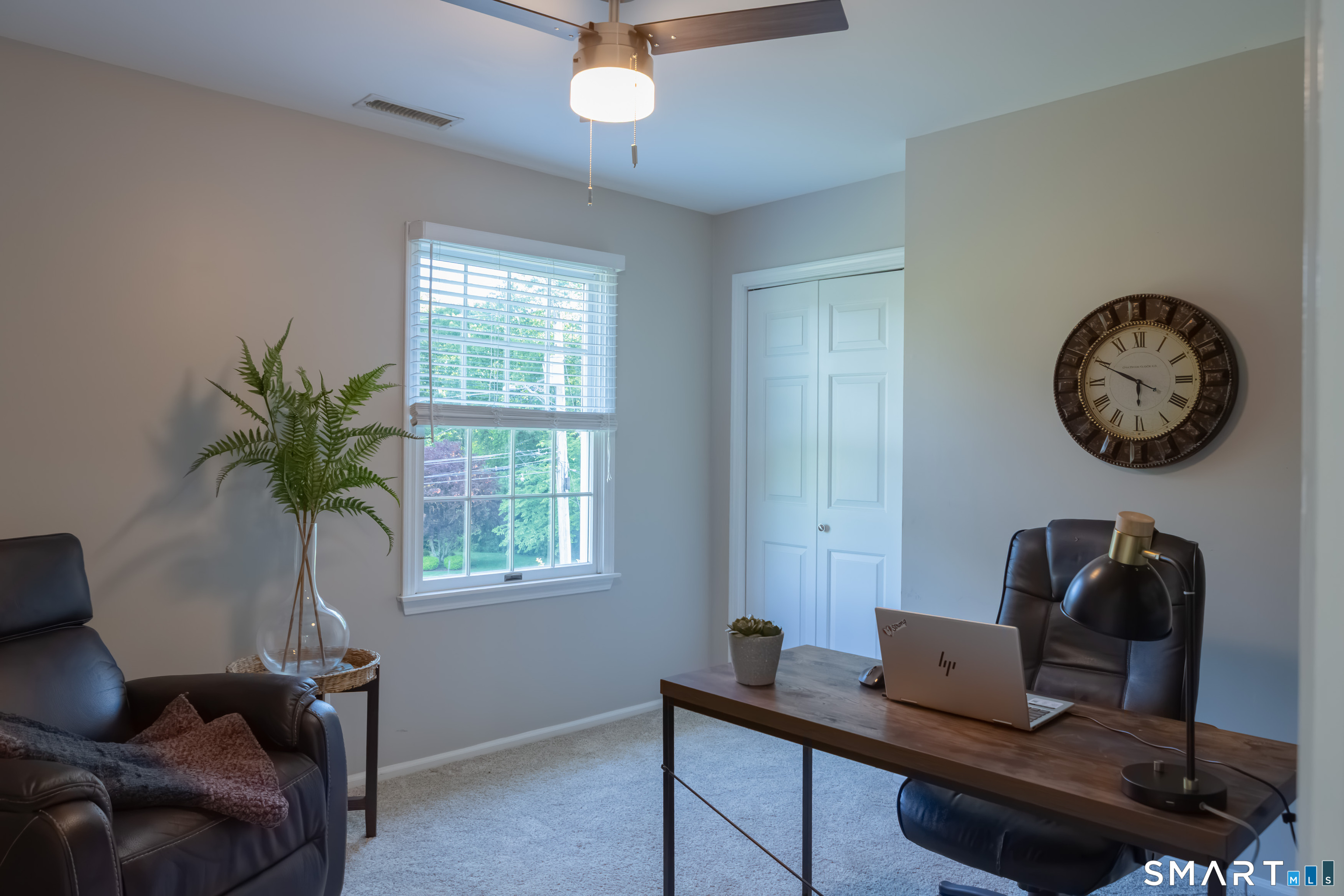 30 Crested Ridge Court
