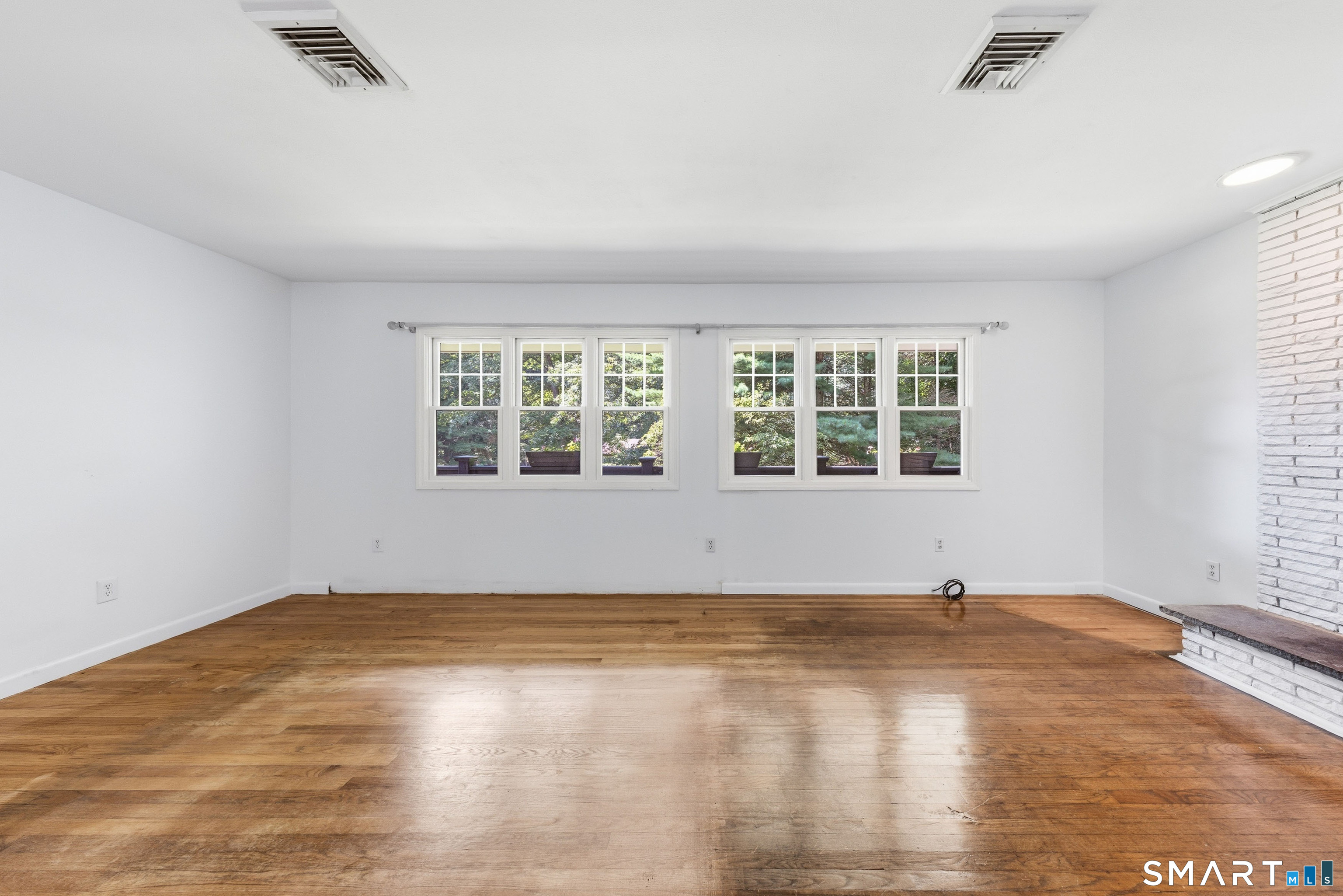 719 Mountain Laurel Road