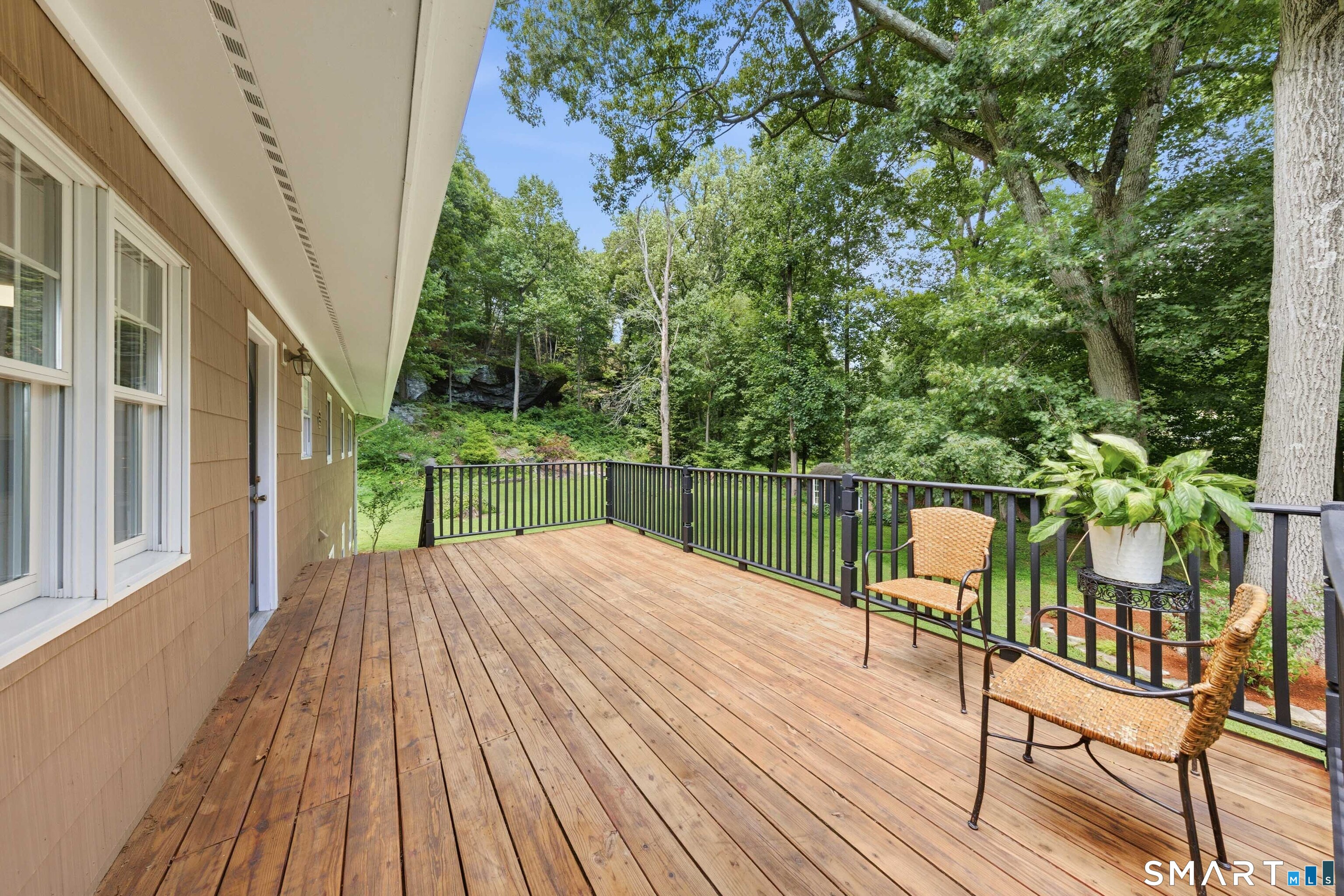 719 Mountain Laurel Road