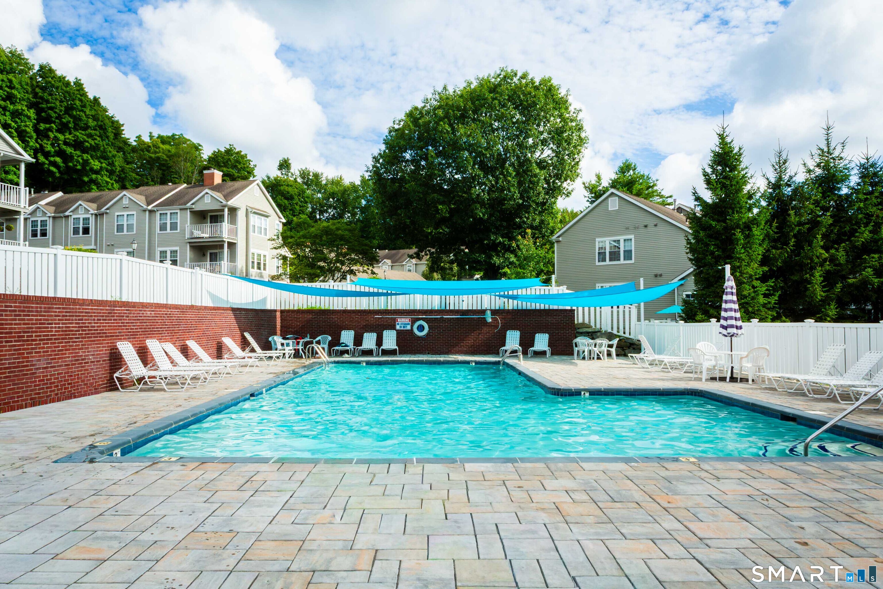223 Mayfield Drive Unit: 223