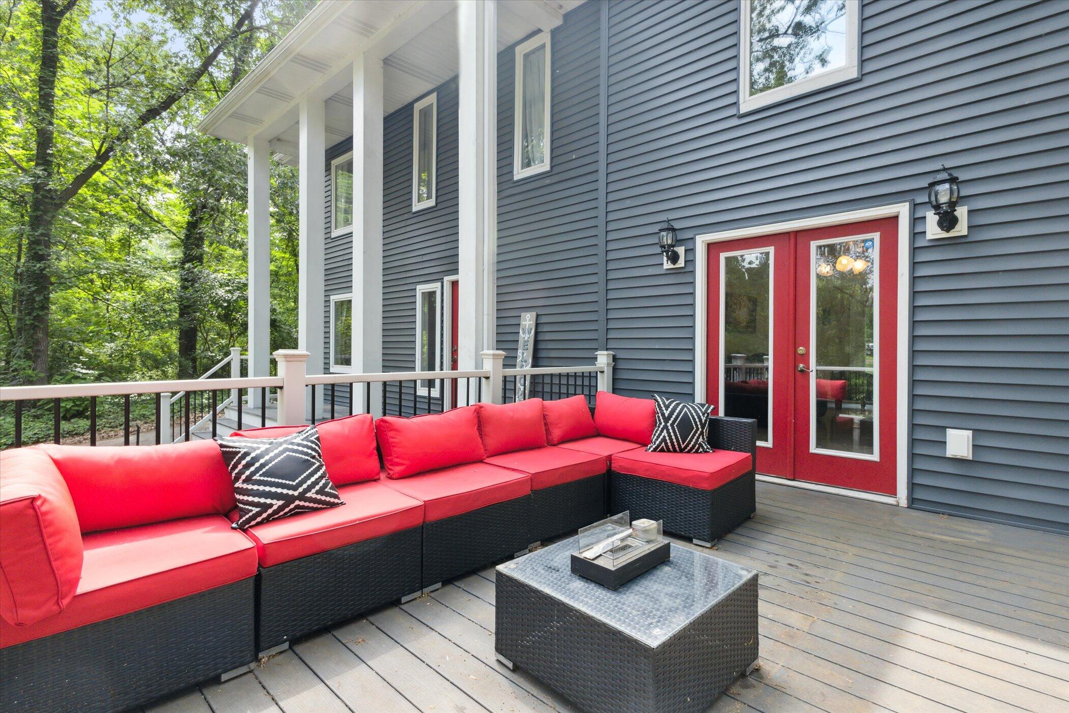 52998 Twin Lakeview Drive