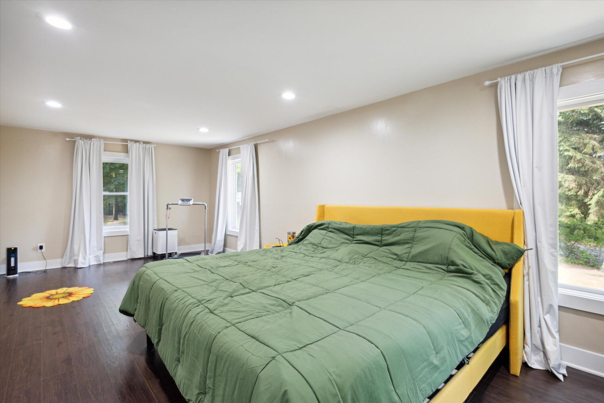 52998 Twin Lakeview Drive