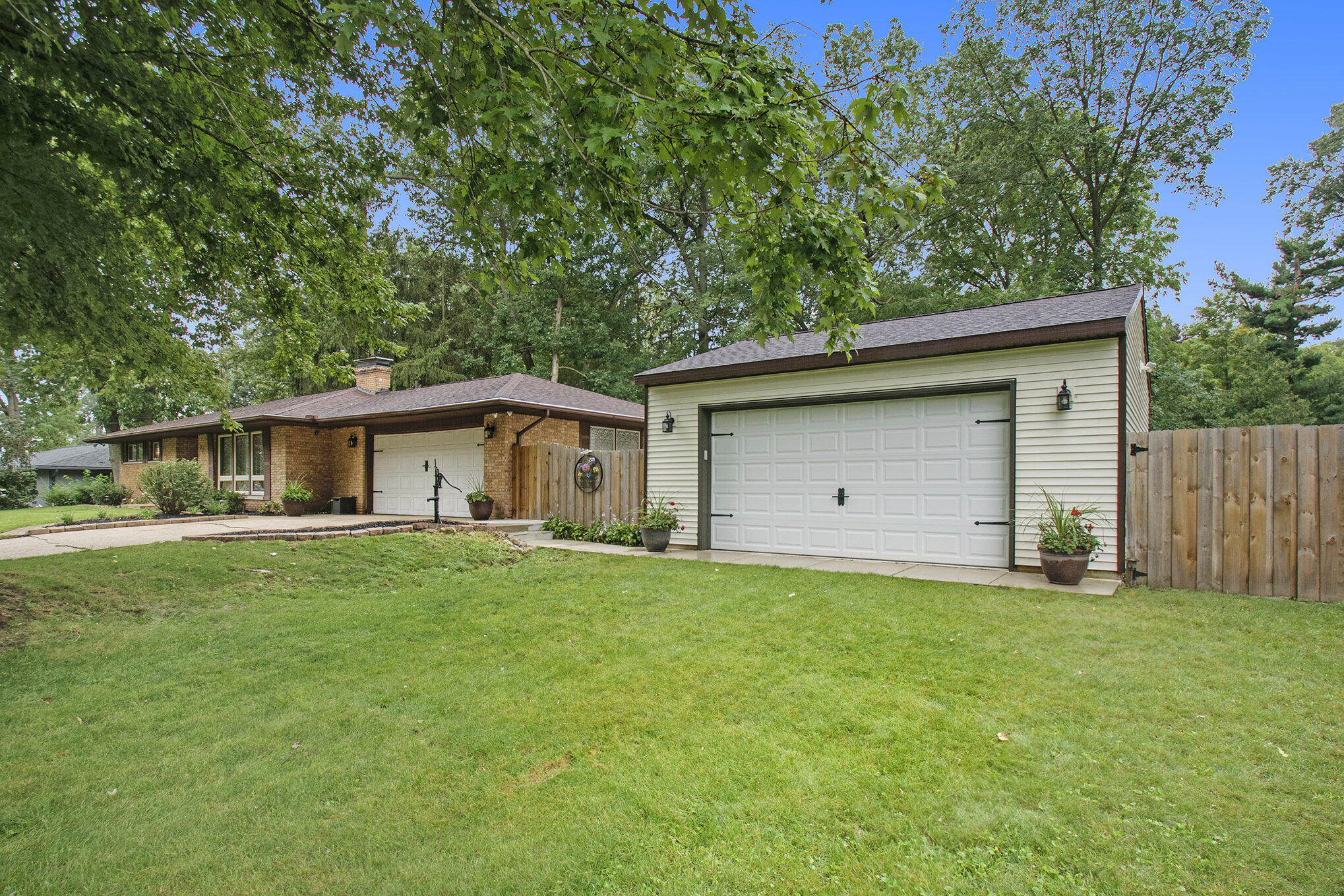 83 Sunset Lane