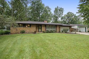 83 Sunset Lane