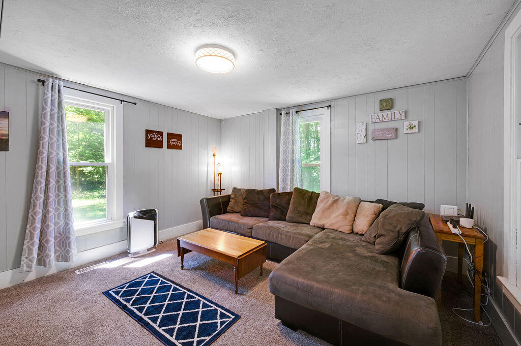 10088 N Tudor Road