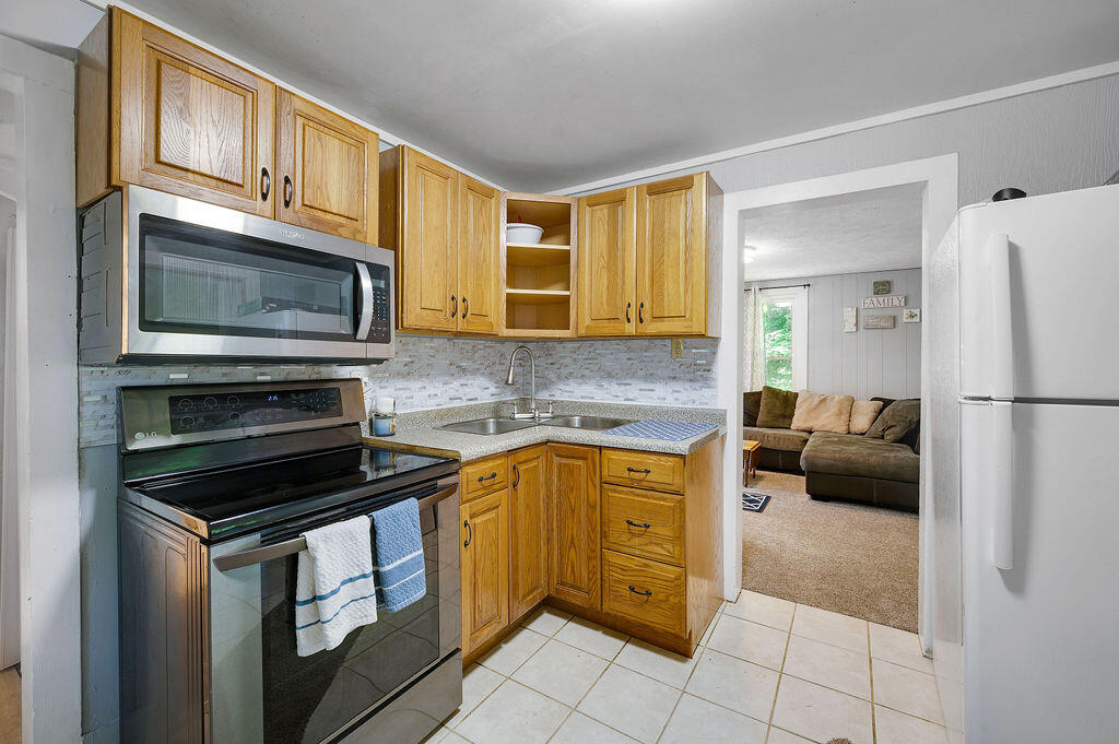 10088 N Tudor Road