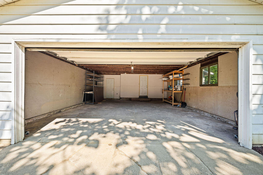 13607 Wolkins Road