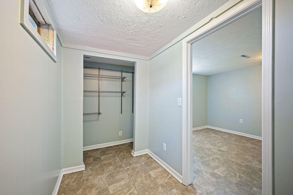 13607 Wolkins Road