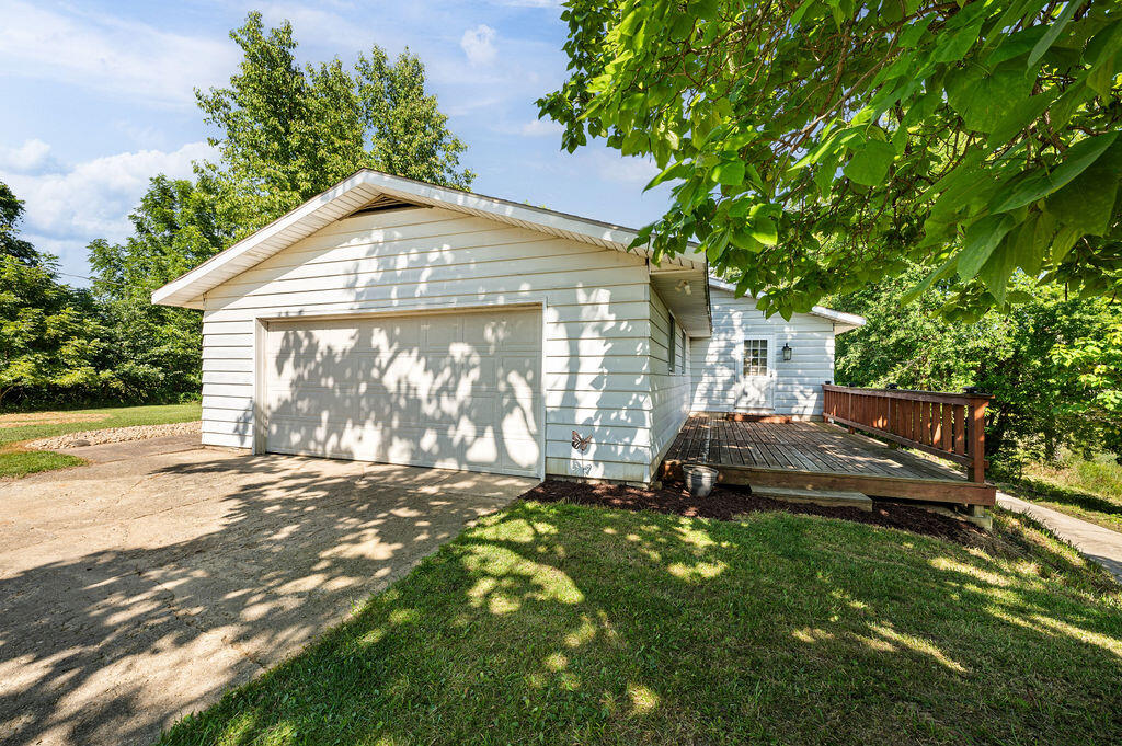 13607 Wolkins Road
