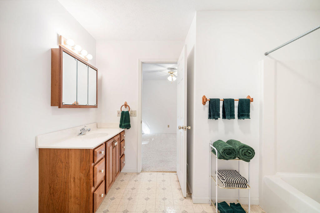 1705 Southworth Drive