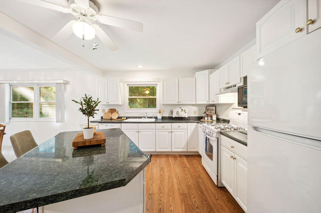 1705 Southworth Drive