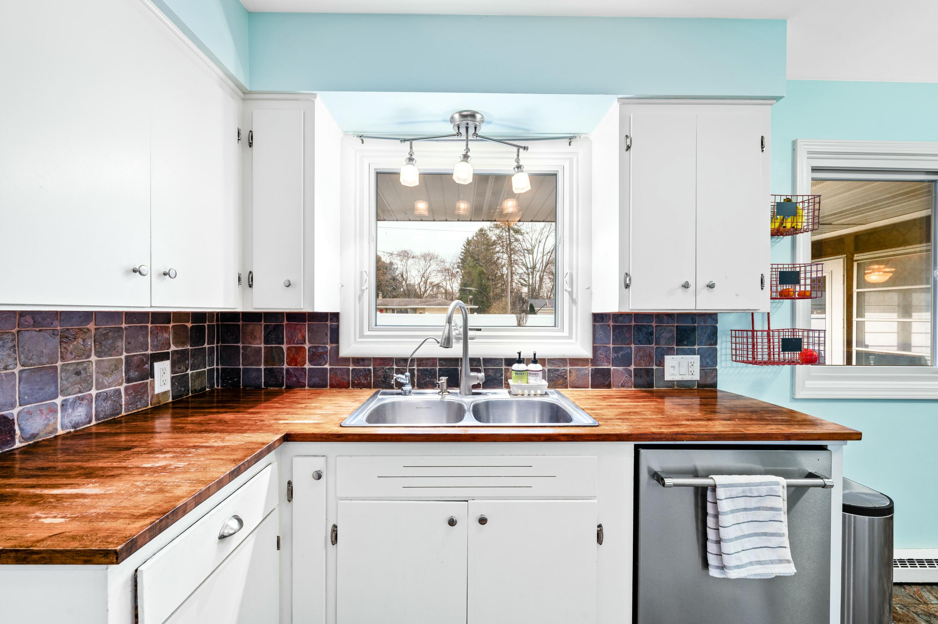 1428 Timberlane Drive, St. Joseph