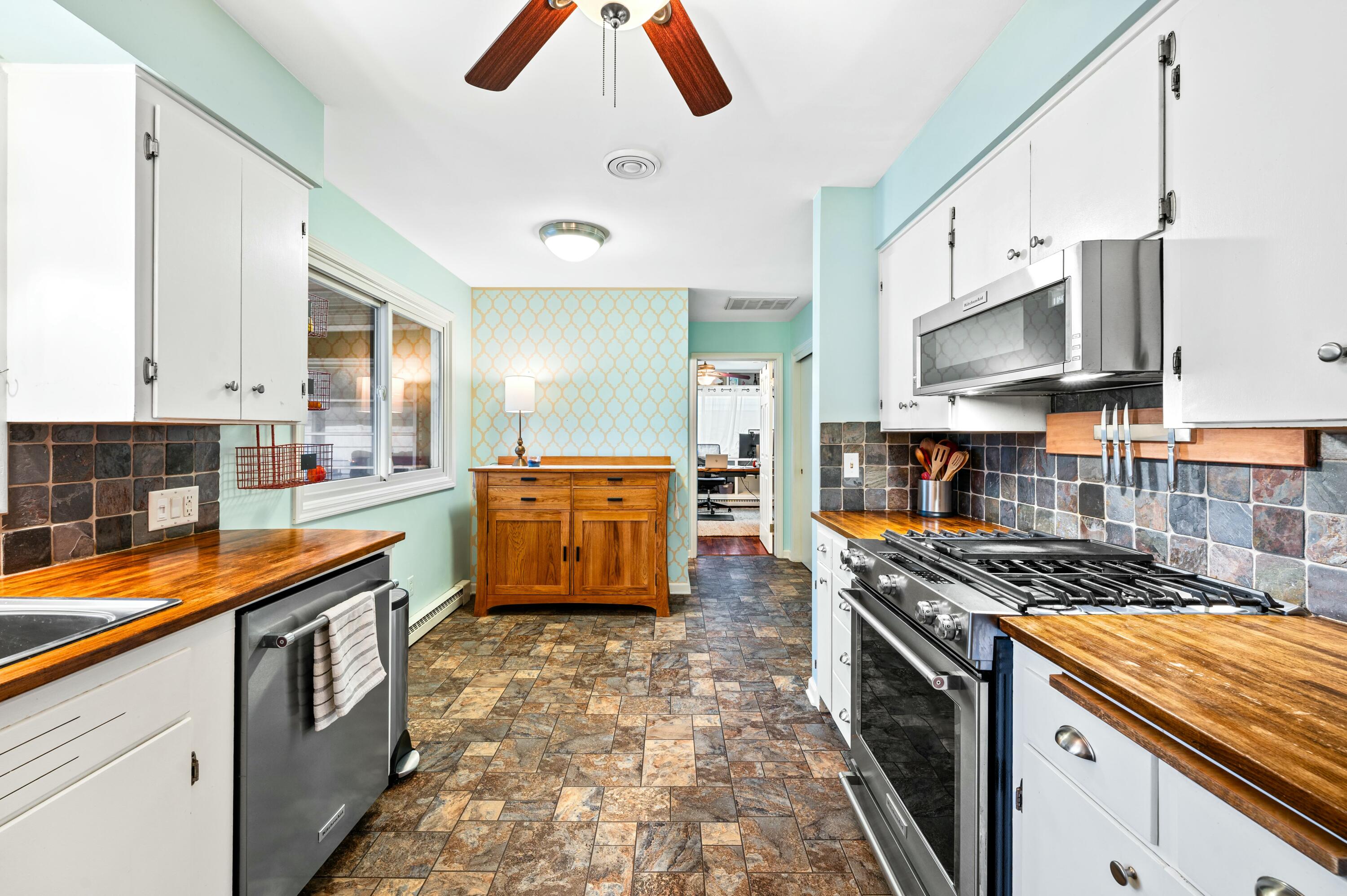 1428 Timberlane Drive, St. Joseph